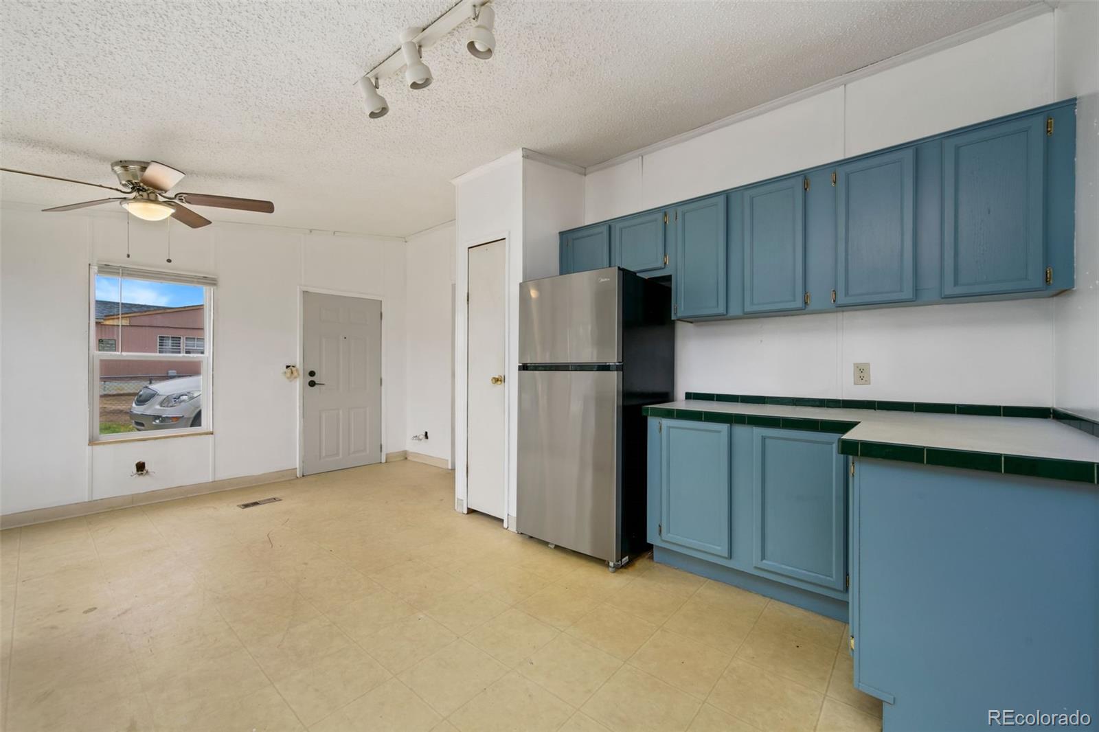 MLS Image #2 for 4813  hot springs drive,greeley, Colorado