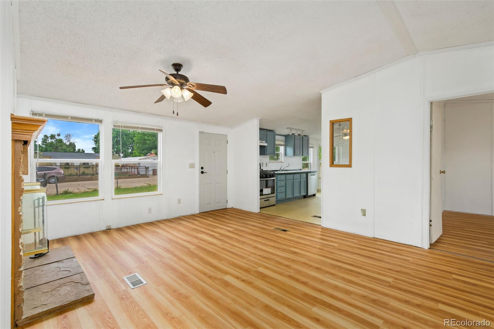 MLS Image #4 for 4813  hot springs drive,greeley, Colorado