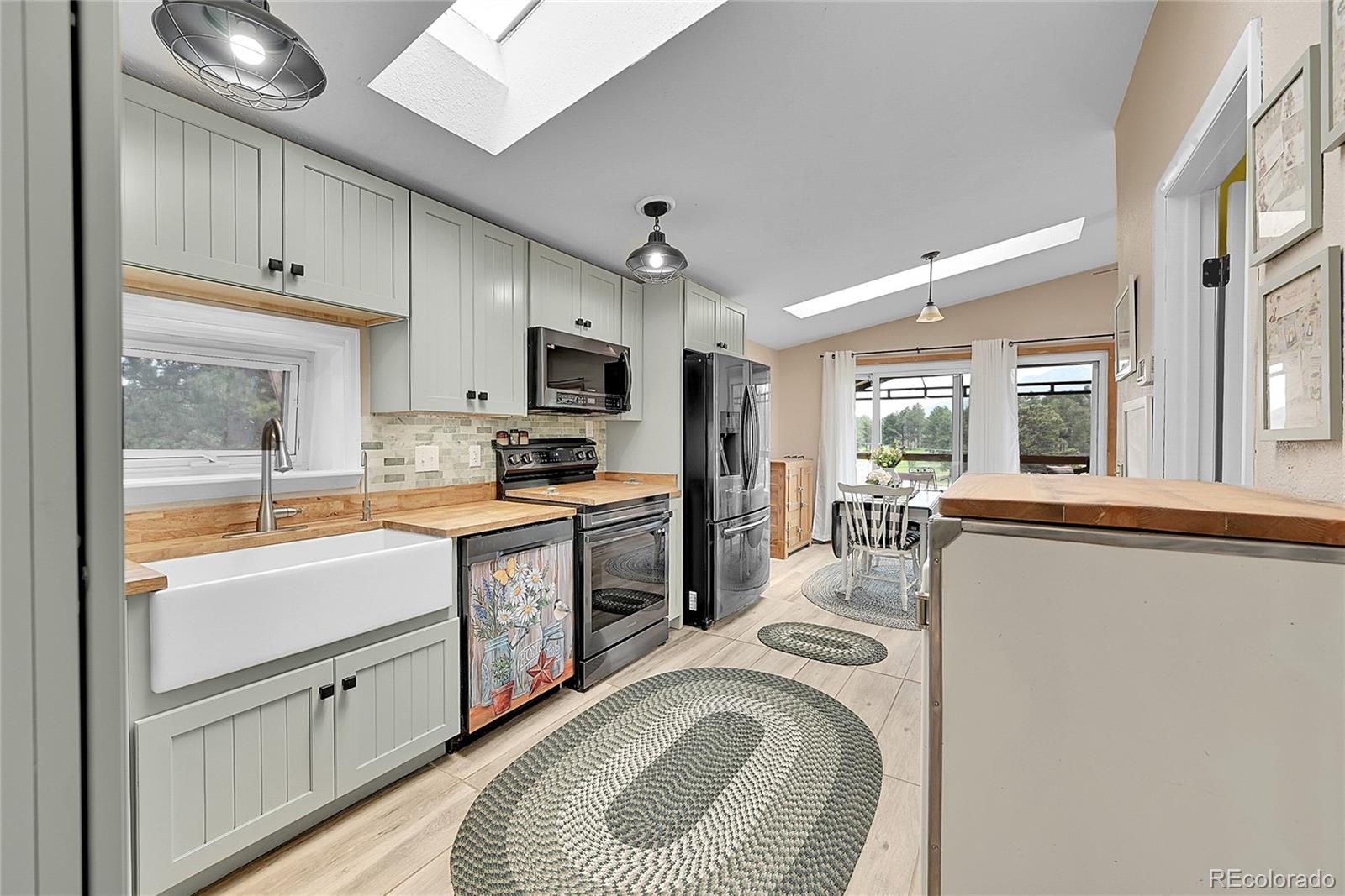 MLS Image #10 for 31727  sylvan road,golden, Colorado