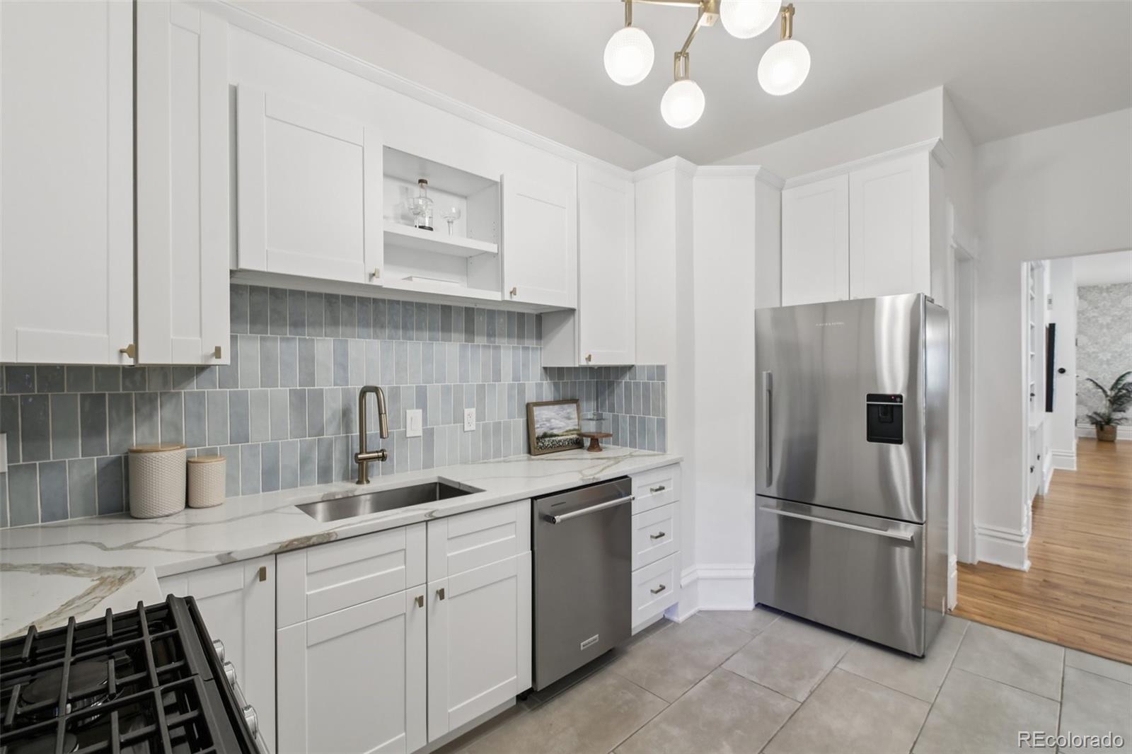 MLS Image #10 for 1215 n emerson street ,denver, Colorado