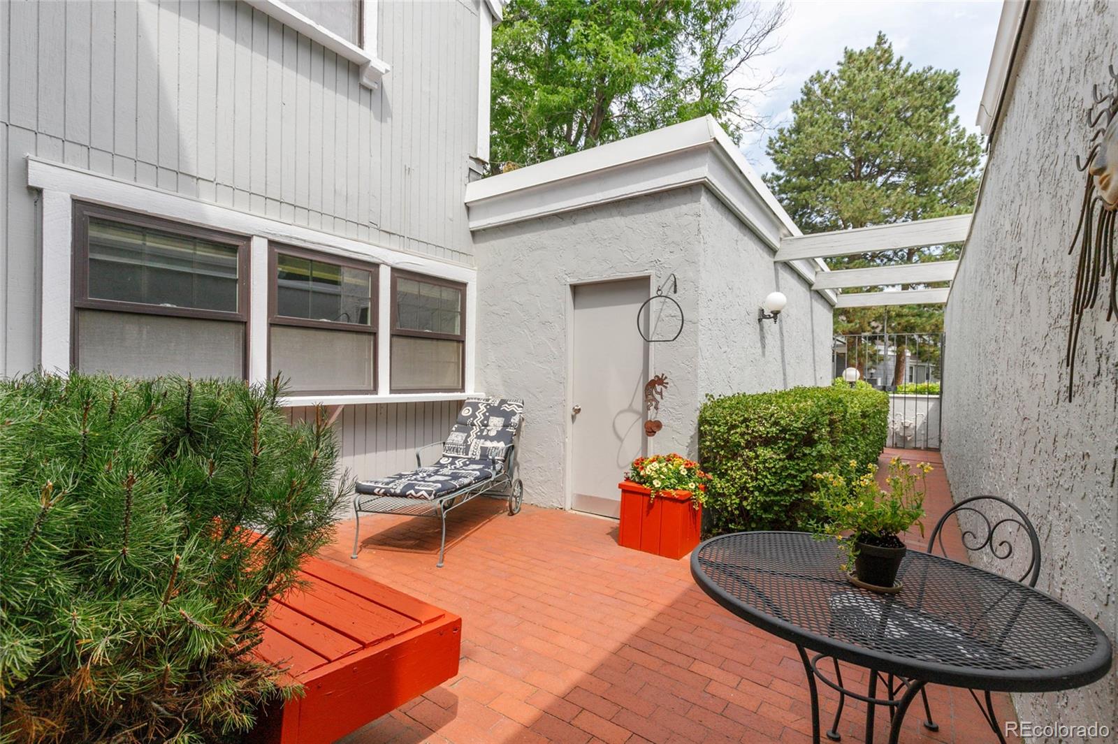 MLS Image #4 for 2770 s elmira street,denver, Colorado