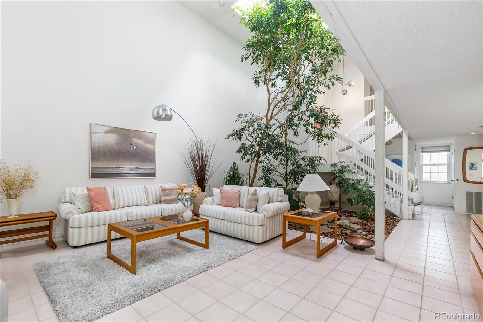 MLS Image #7 for 2770 s elmira street,denver, Colorado