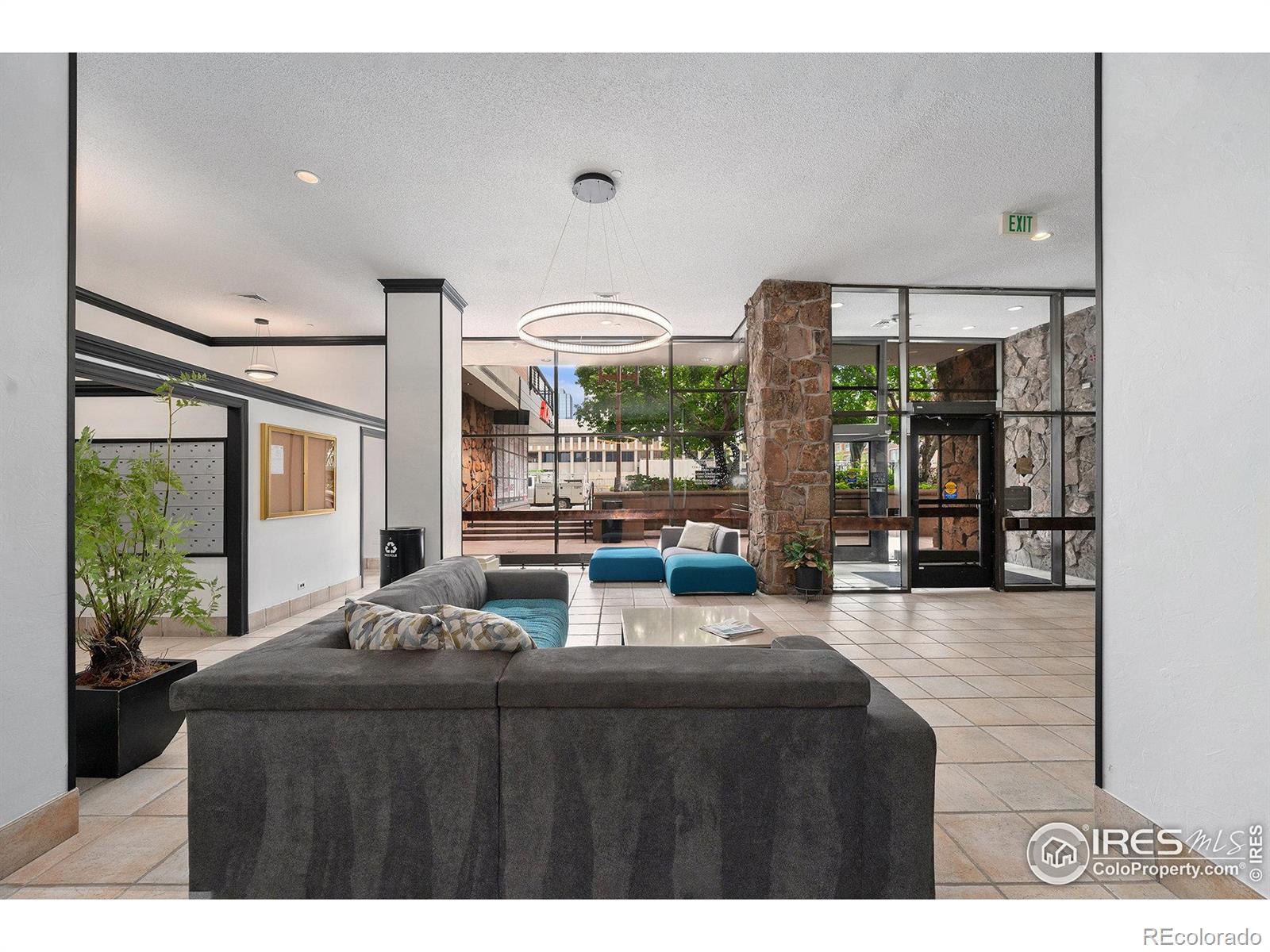 MLS Image #3 for 1020  15th street,denver, Colorado