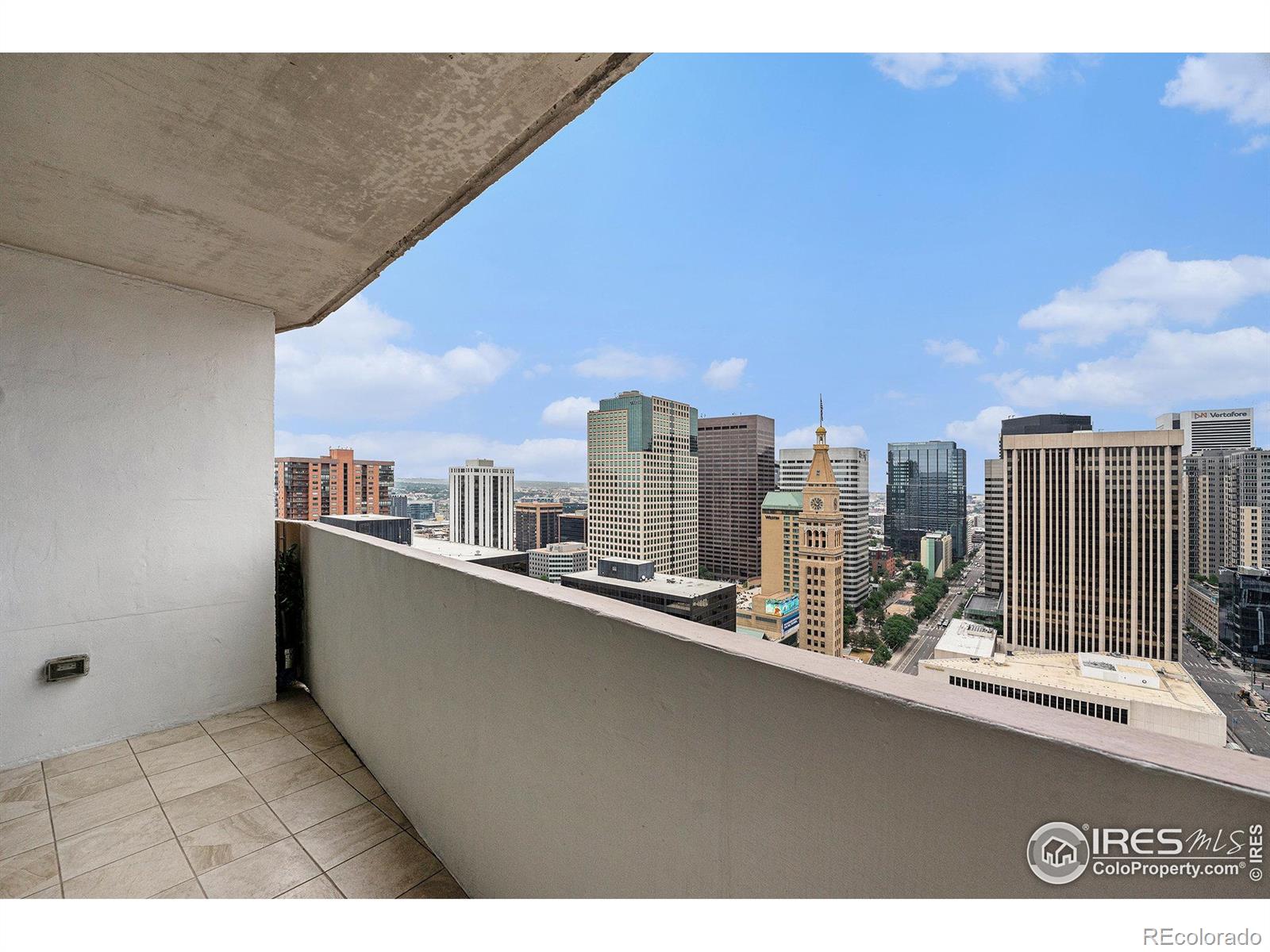 MLS Image #5 for 1020  15th street,denver, Colorado