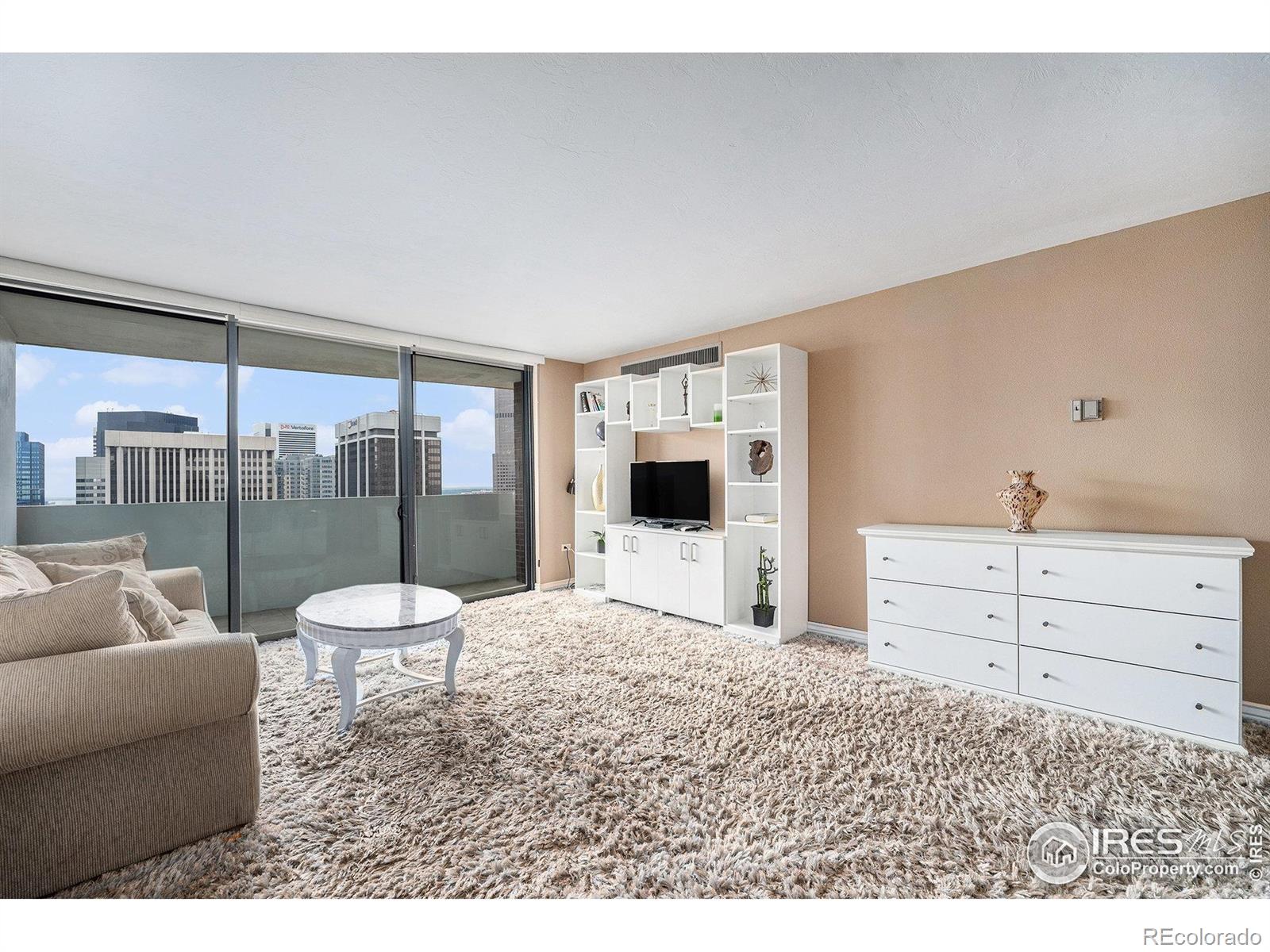 MLS Image #8 for 1020  15th street,denver, Colorado