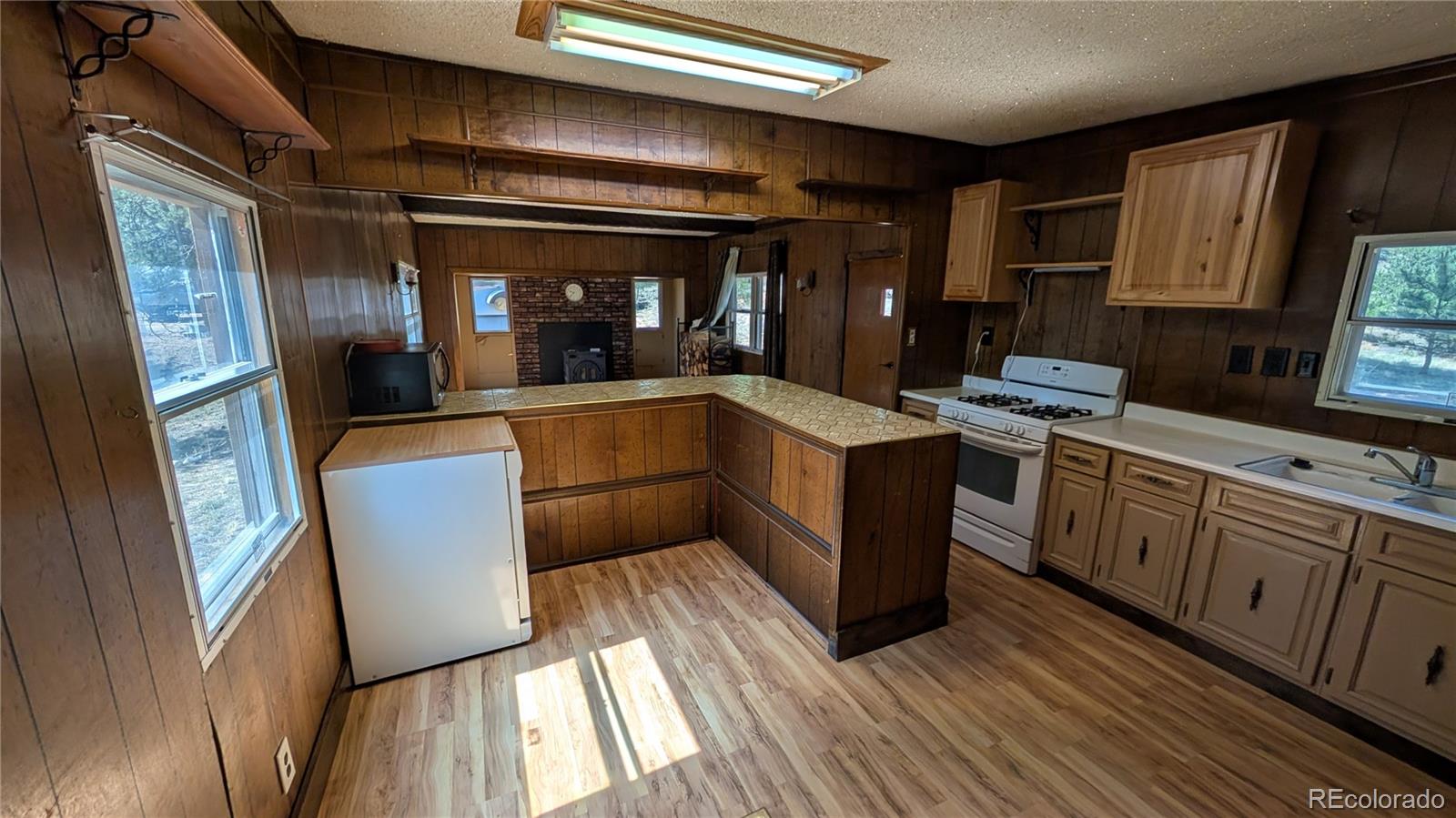 MLS Image #29 for 320  forest glen trail,florissant, Colorado