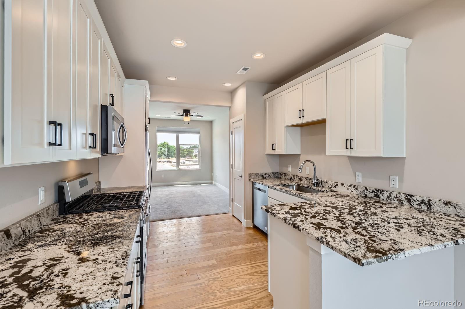 MLS Image #12 for 888 s valentia street,denver, Colorado