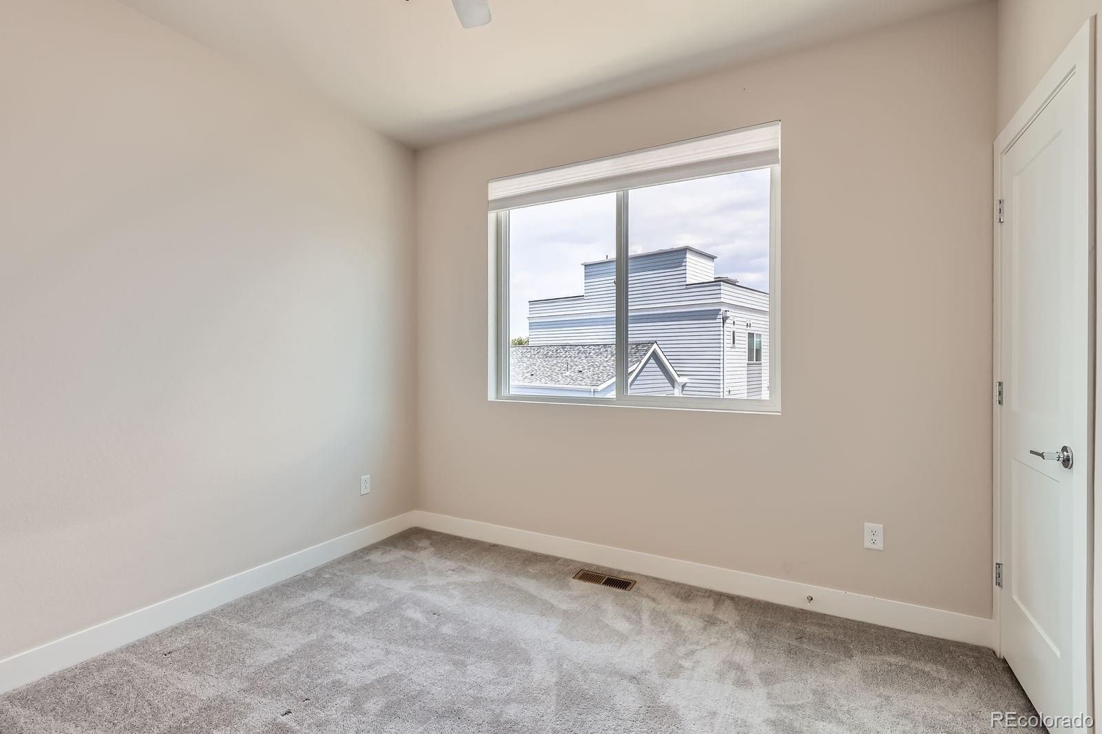MLS Image #19 for 888 s valentia street,denver, Colorado