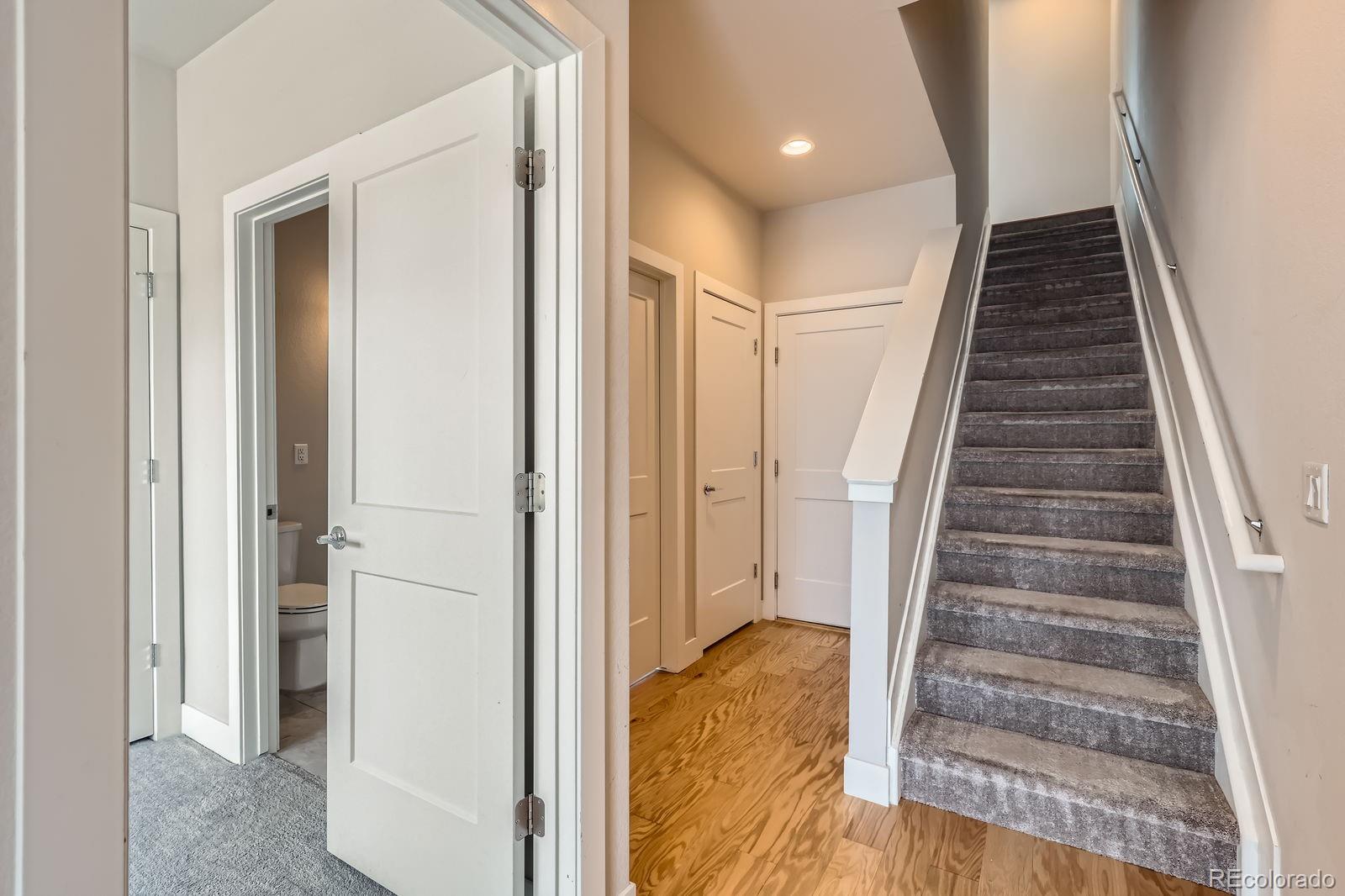 MLS Image #3 for 888 s valentia street,denver, Colorado