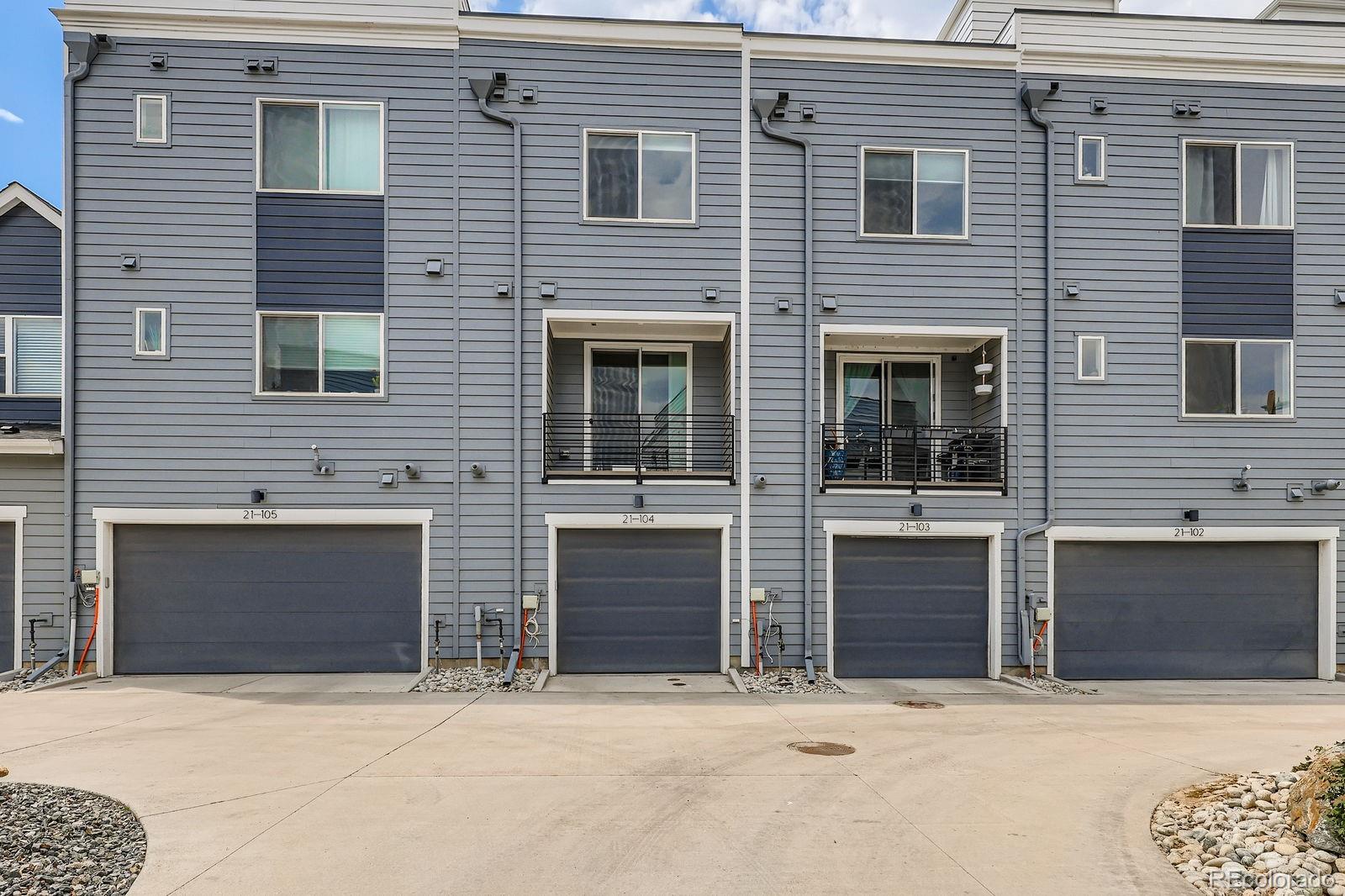 MLS Image #30 for 888 s valentia street,denver, Colorado