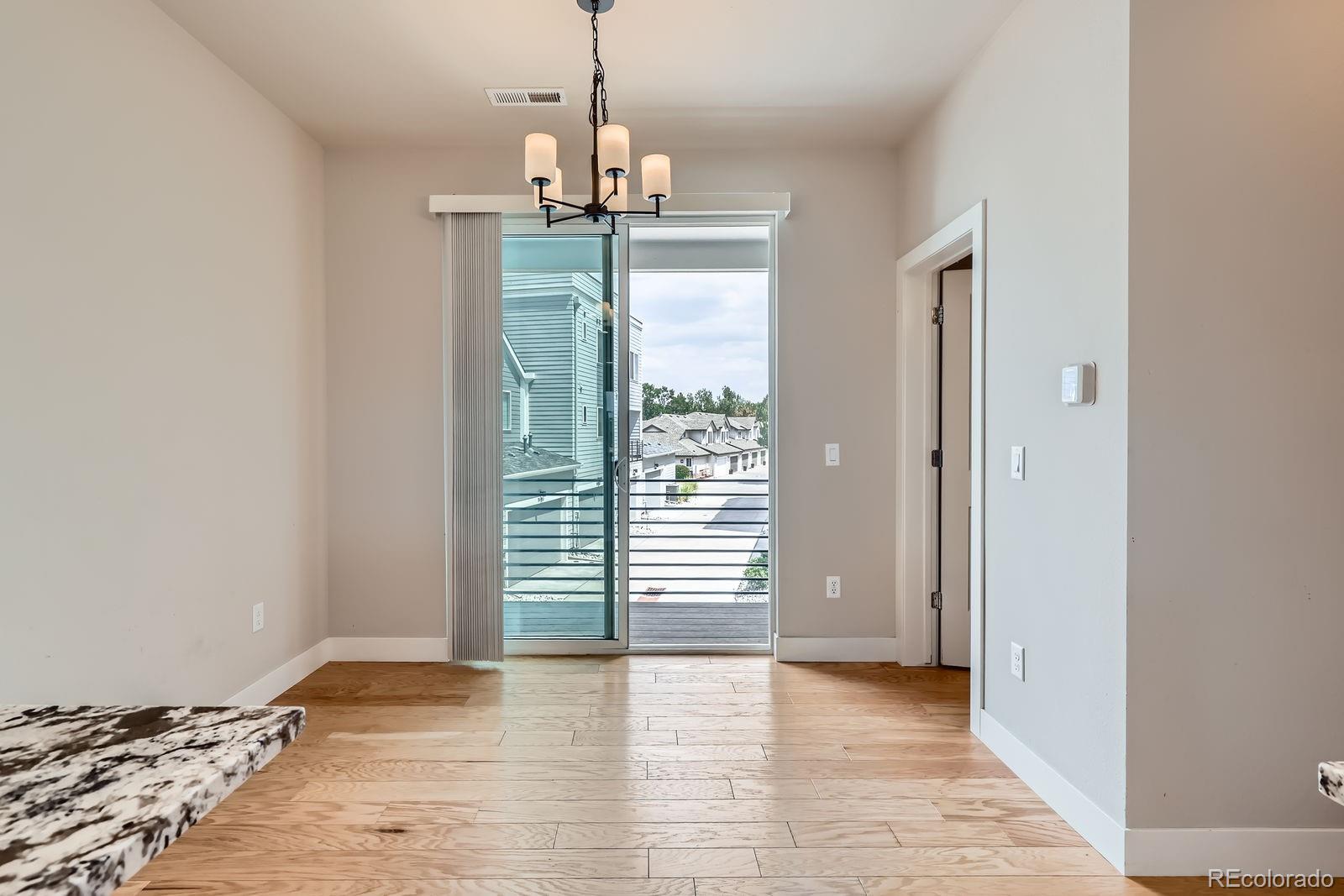 MLS Image #9 for 888 s valentia street,denver, Colorado