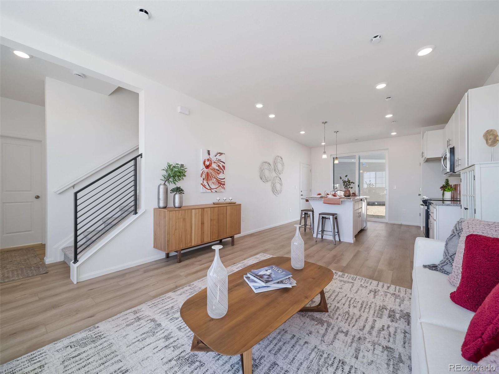 MLS Image #8 for 22182 e 38th place,aurora, Colorado