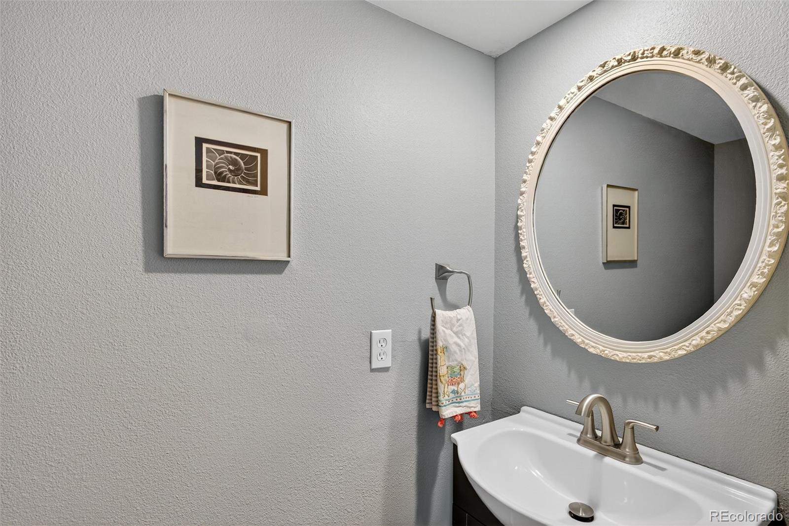 MLS Image #15 for 1559 s holland court,lakewood, Colorado