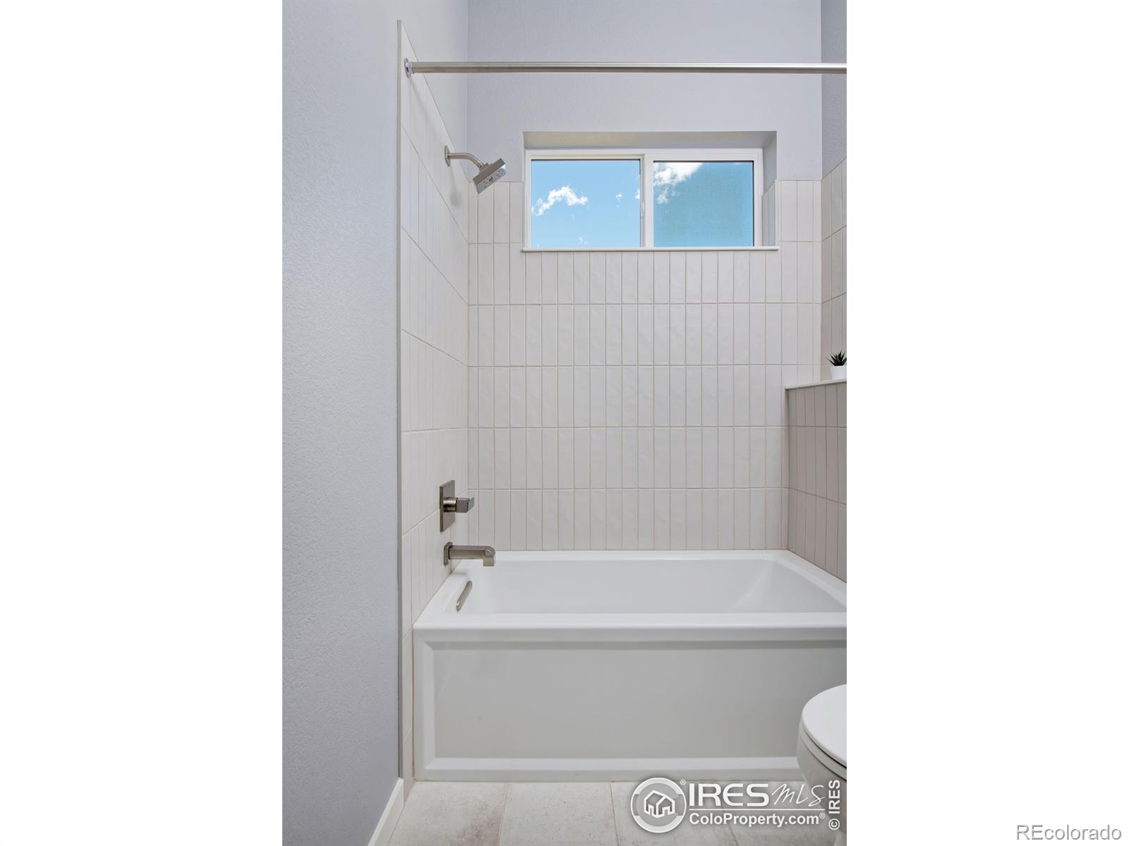 MLS Image #10 for 751 w grange court,longmont, Colorado