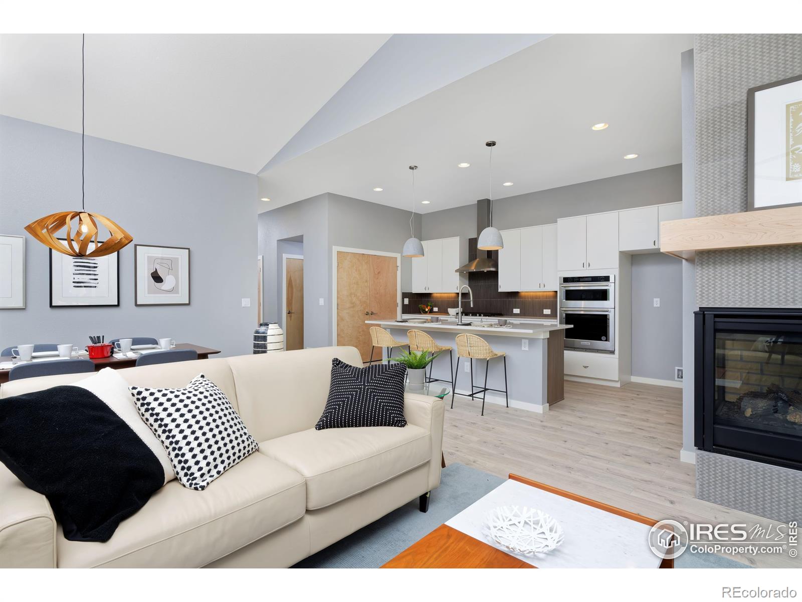 MLS Image #3 for 751 w grange court,longmont, Colorado
