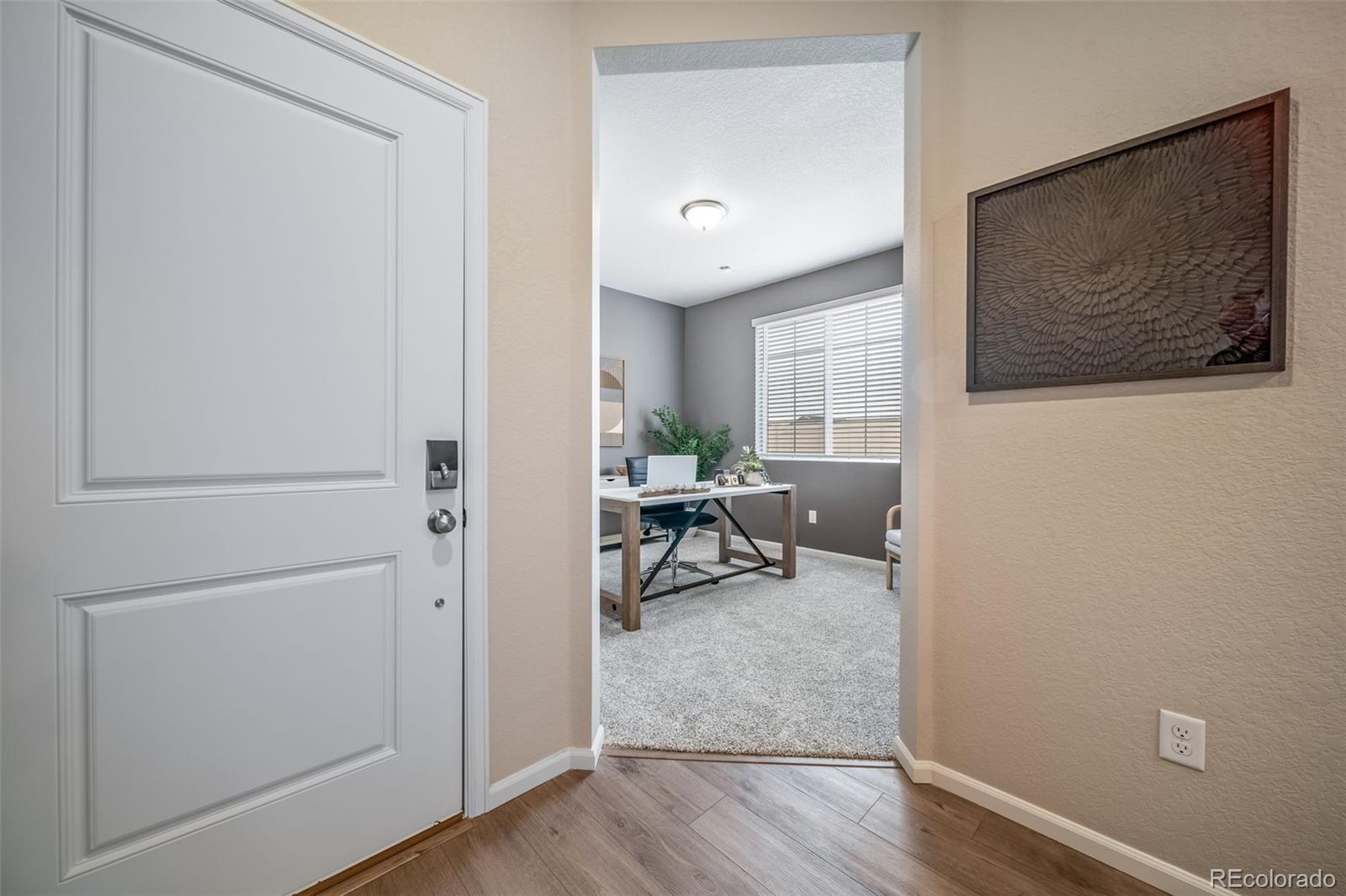 MLS Image #16 for 22314 e 39th avenue,aurora, Colorado