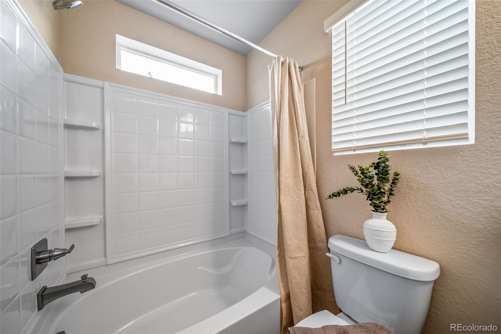 MLS Image #32 for 22314 e 39th avenue,aurora, Colorado
