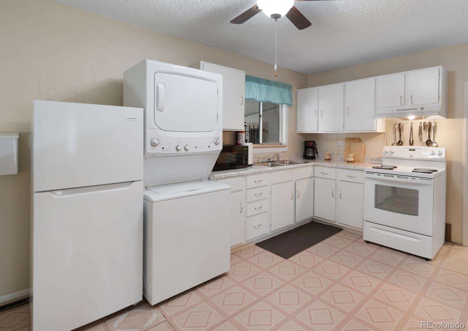 MLS Image #4 for 2509  royalty court,colorado springs, Colorado
