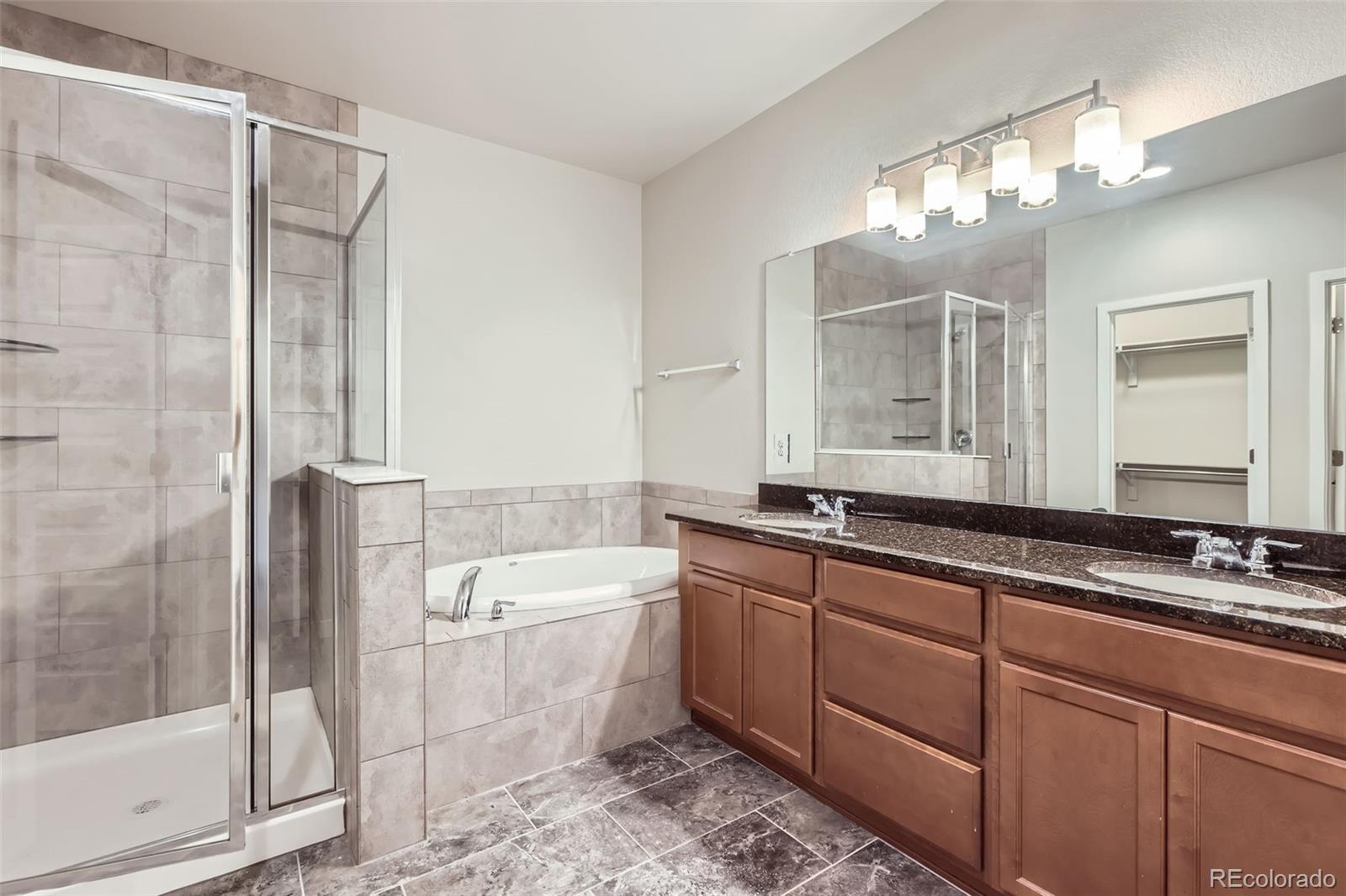 MLS Image #18 for 6757  warren drive,denver, Colorado