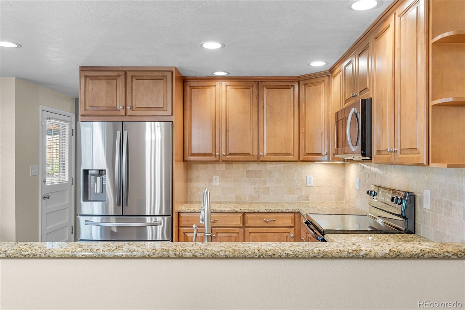 MLS Image #12 for 11371 w 71st place,arvada, Colorado