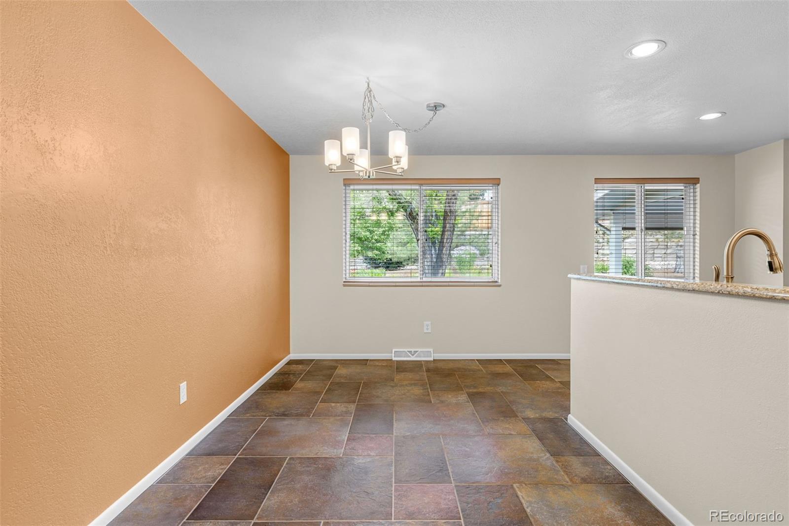MLS Image #8 for 11371 w 71st place,arvada, Colorado