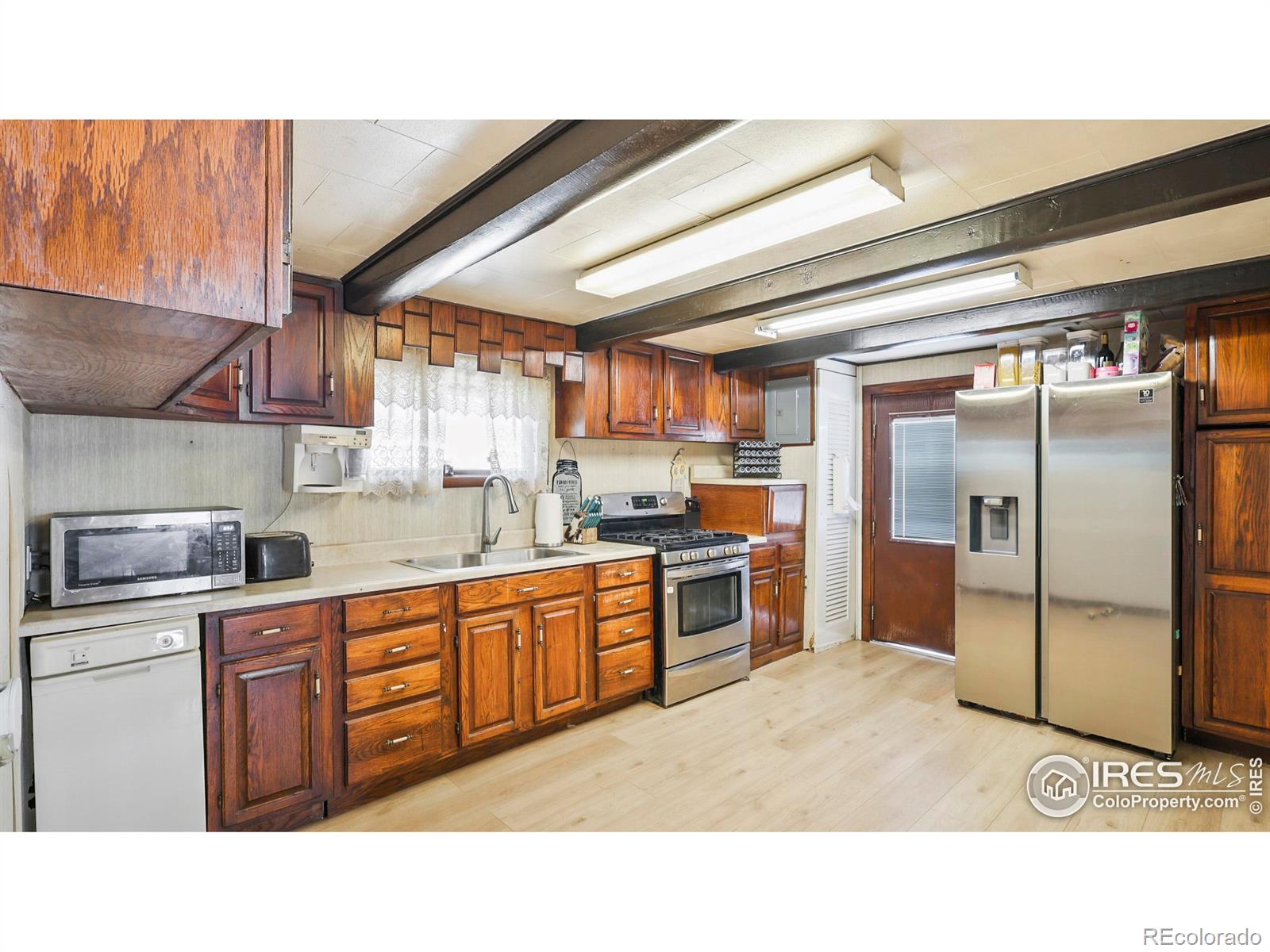 MLS Image #7 for 100  spruce street,log lane village, Colorado