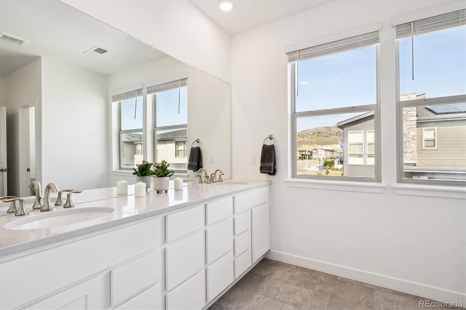 MLS Image #18 for 15636 w floyd drive,morrison, Colorado