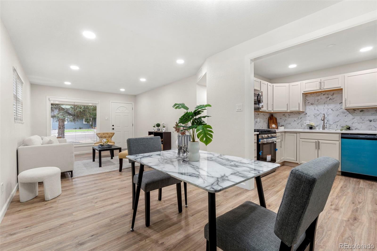 MLS Image #7 for 818  uvalda street,aurora, Colorado