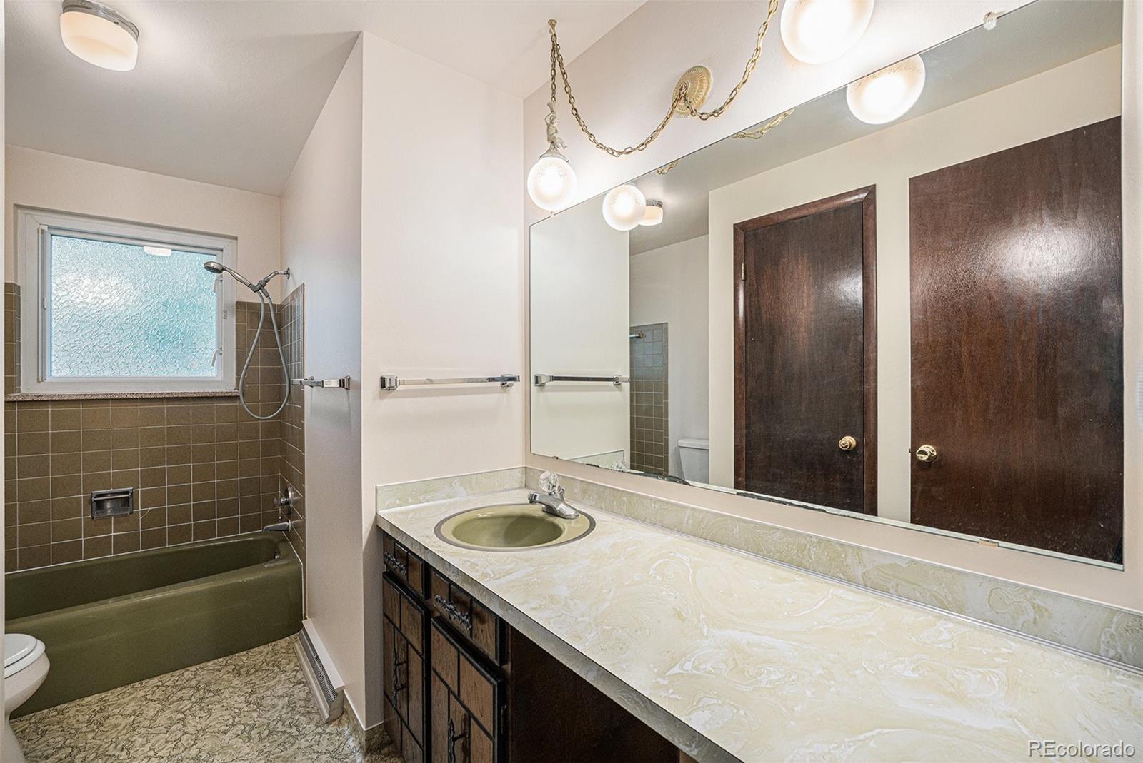 MLS Image #14 for 11081 w 71st place,arvada, Colorado