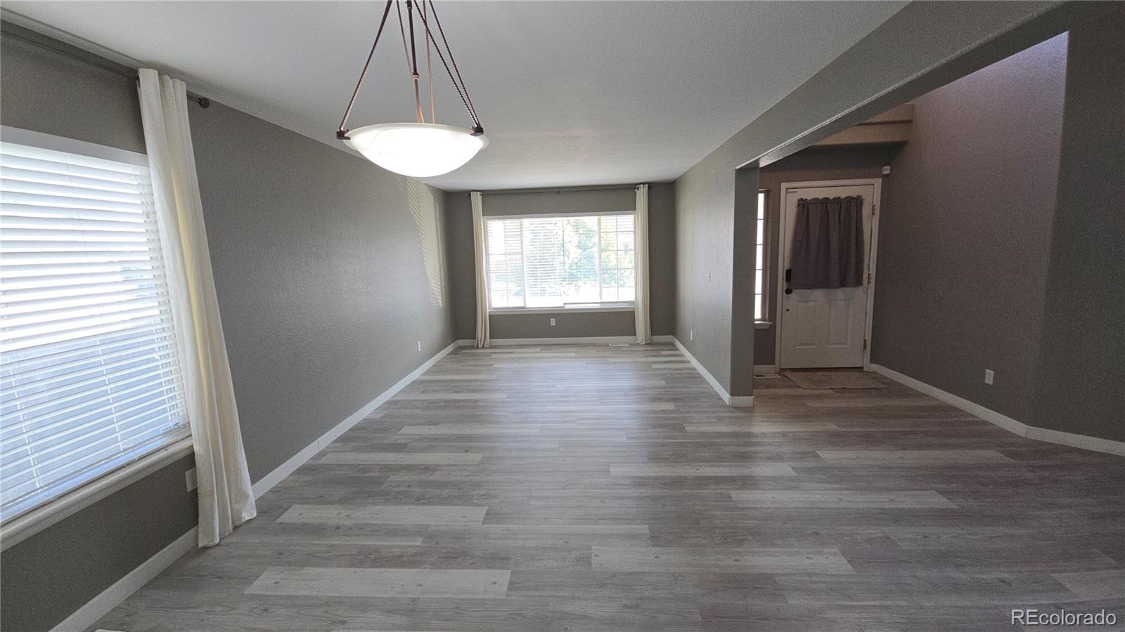 MLS Image #12 for 20864 e 49th avenue,denver, Colorado
