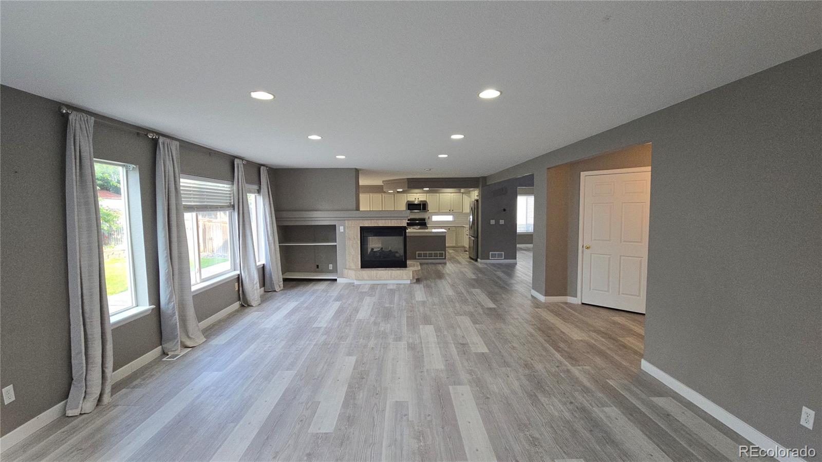 MLS Image #3 for 20864 e 49th avenue,denver, Colorado