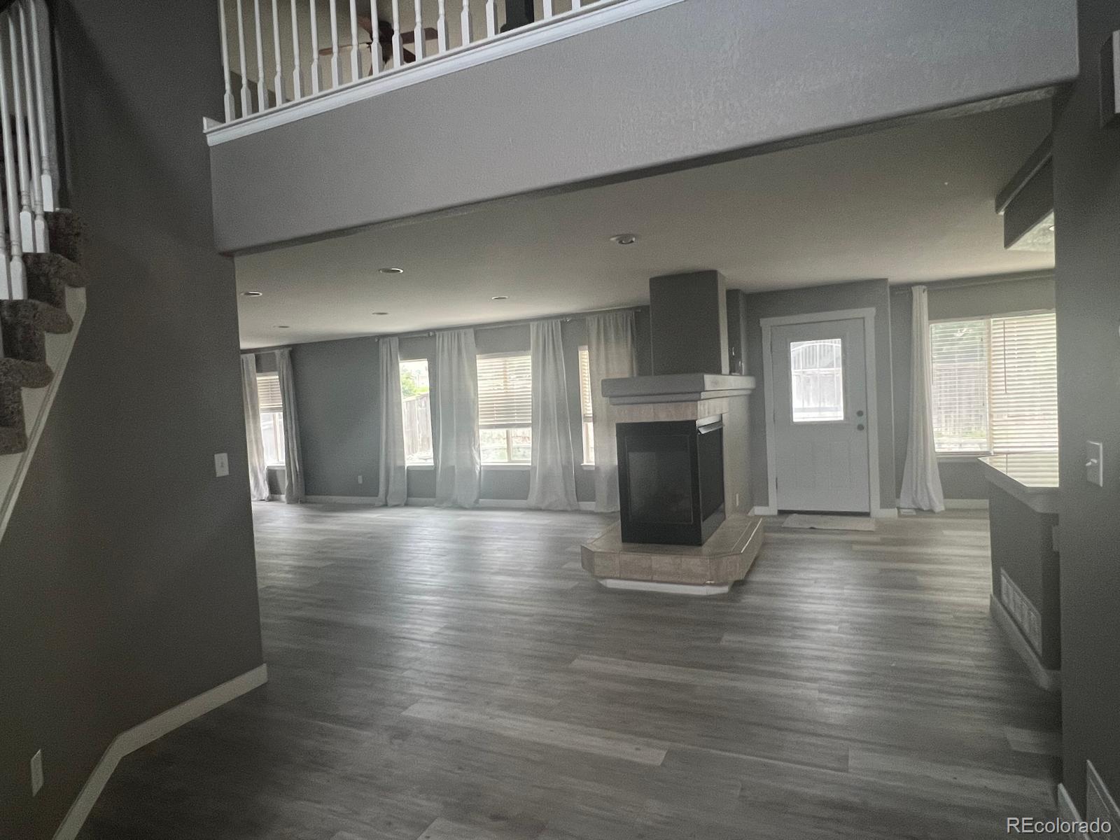 MLS Image #8 for 20864 e 49th avenue,denver, Colorado