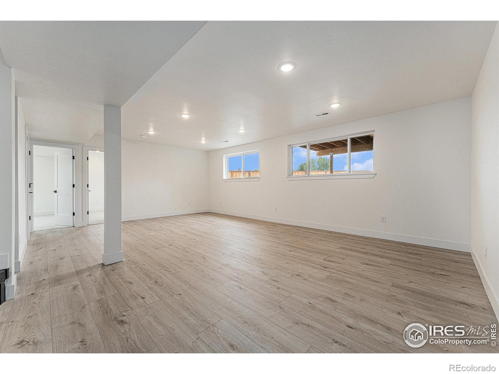 MLS Image #5 for 5256  flora way,arvada, Colorado