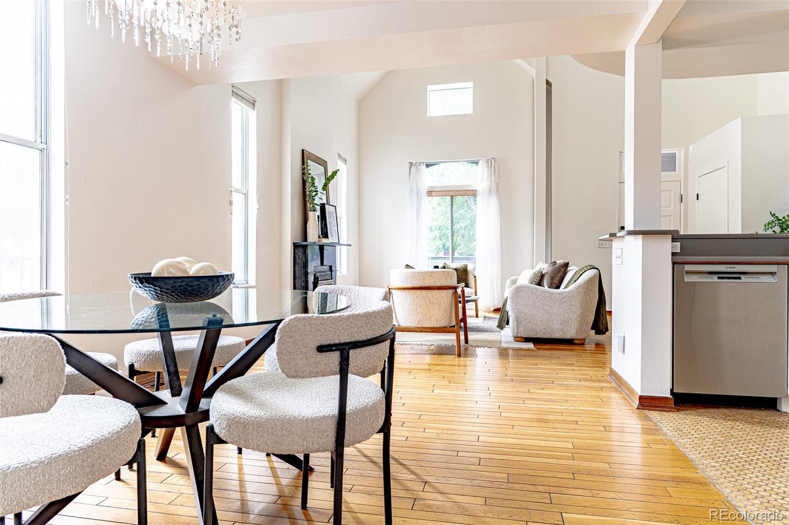 MLS Image #12 for 1732 n marion street,denver, Colorado