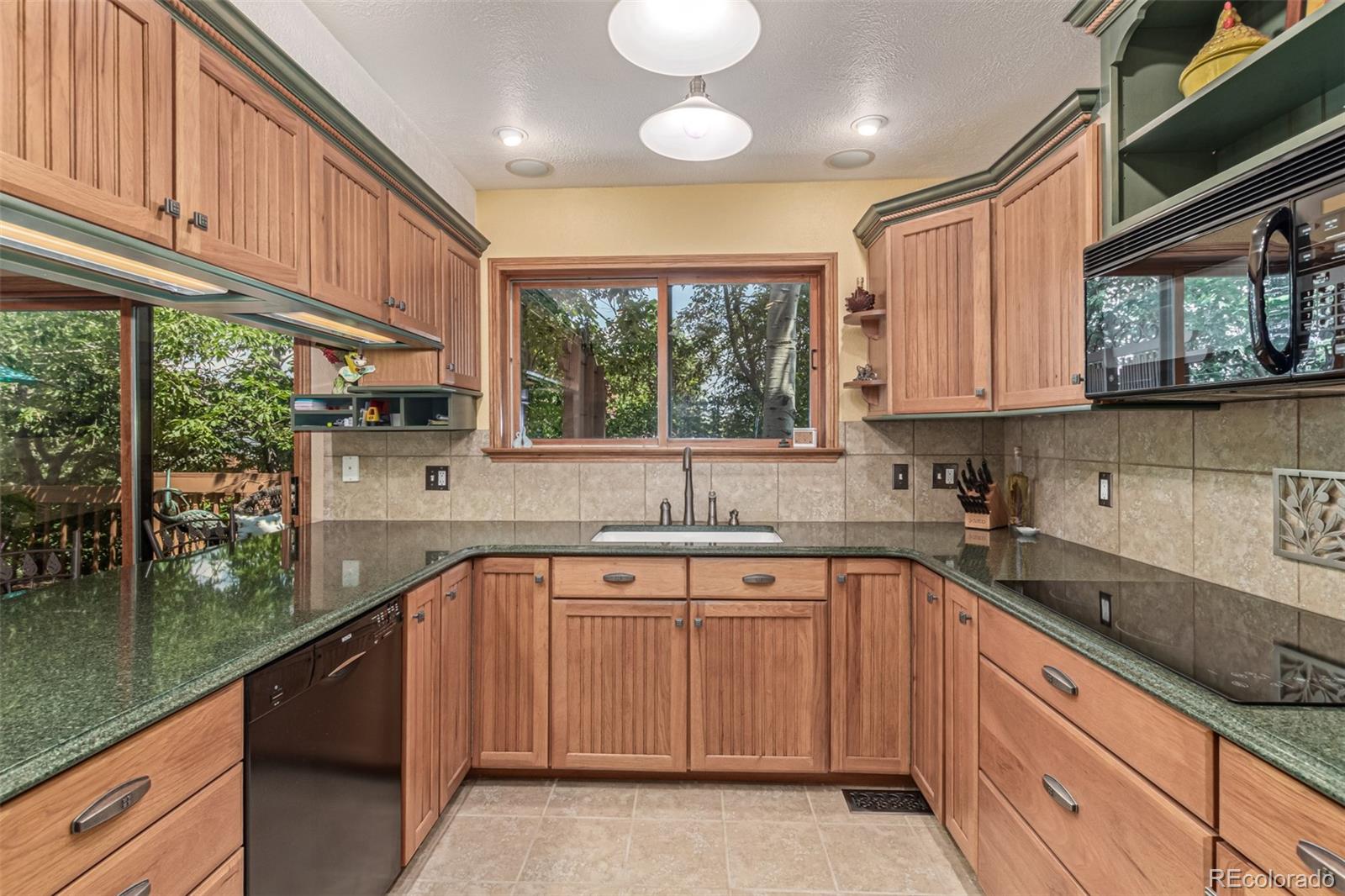 MLS Image #13 for 12655 w bayaud avenue,lakewood, Colorado