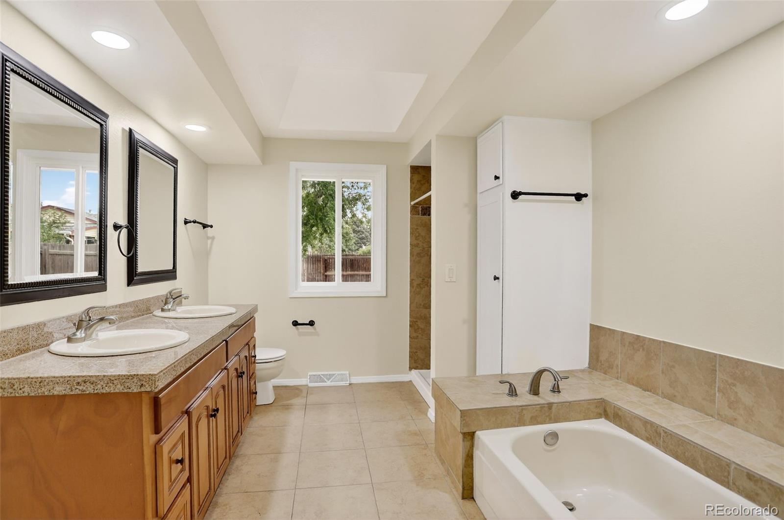 MLS Image #13 for 6976 s ammons street,littleton, Colorado
