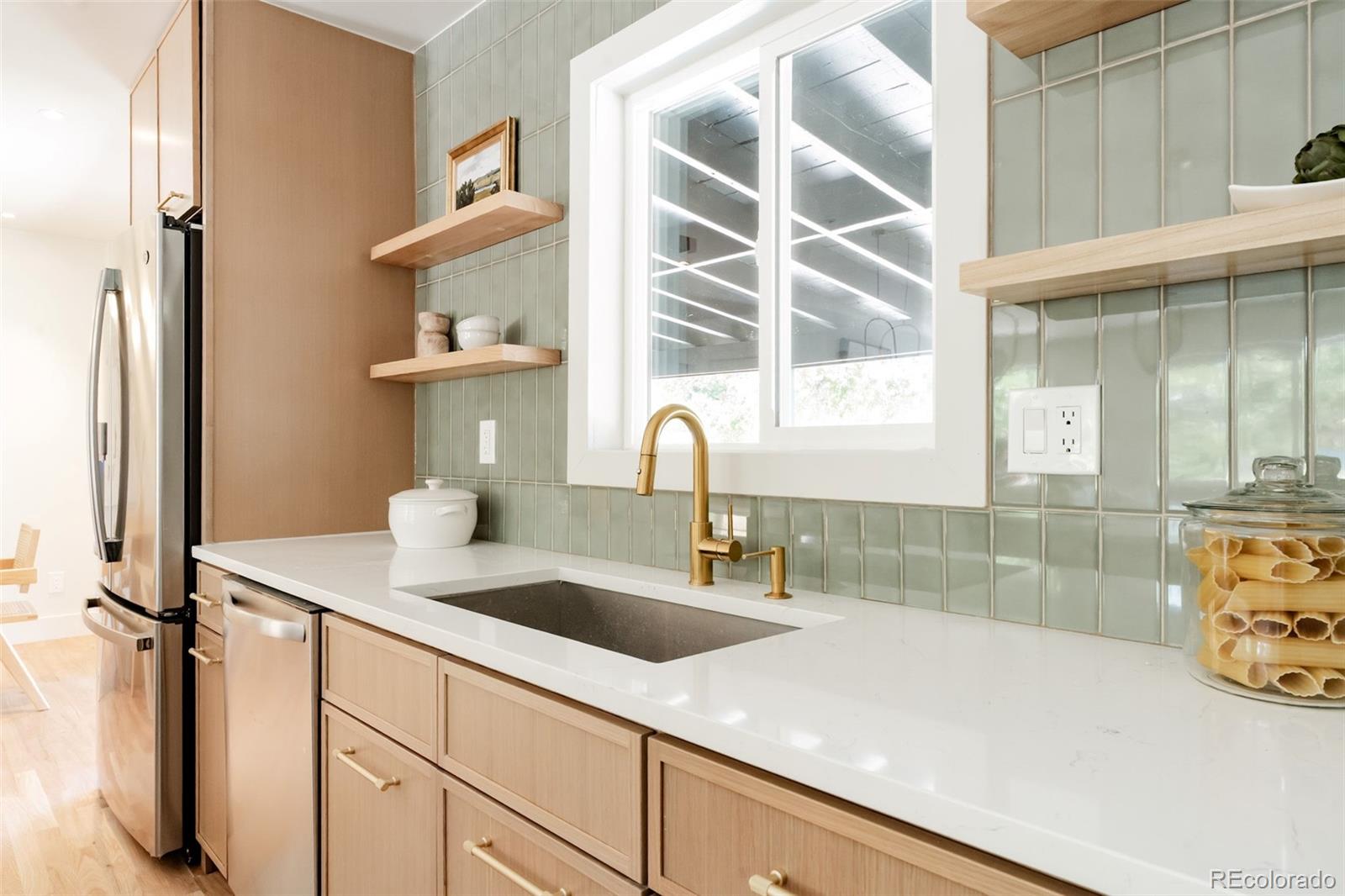 MLS Image #19 for 1802 s utica street,denver, Colorado
