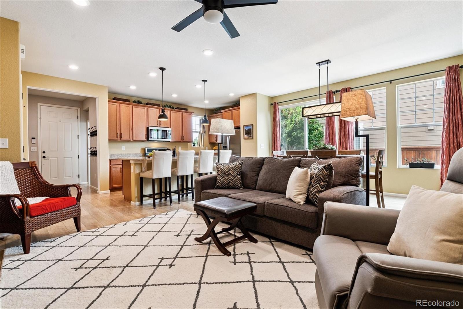 MLS Image #16 for 10159 e 25th drive,aurora, Colorado