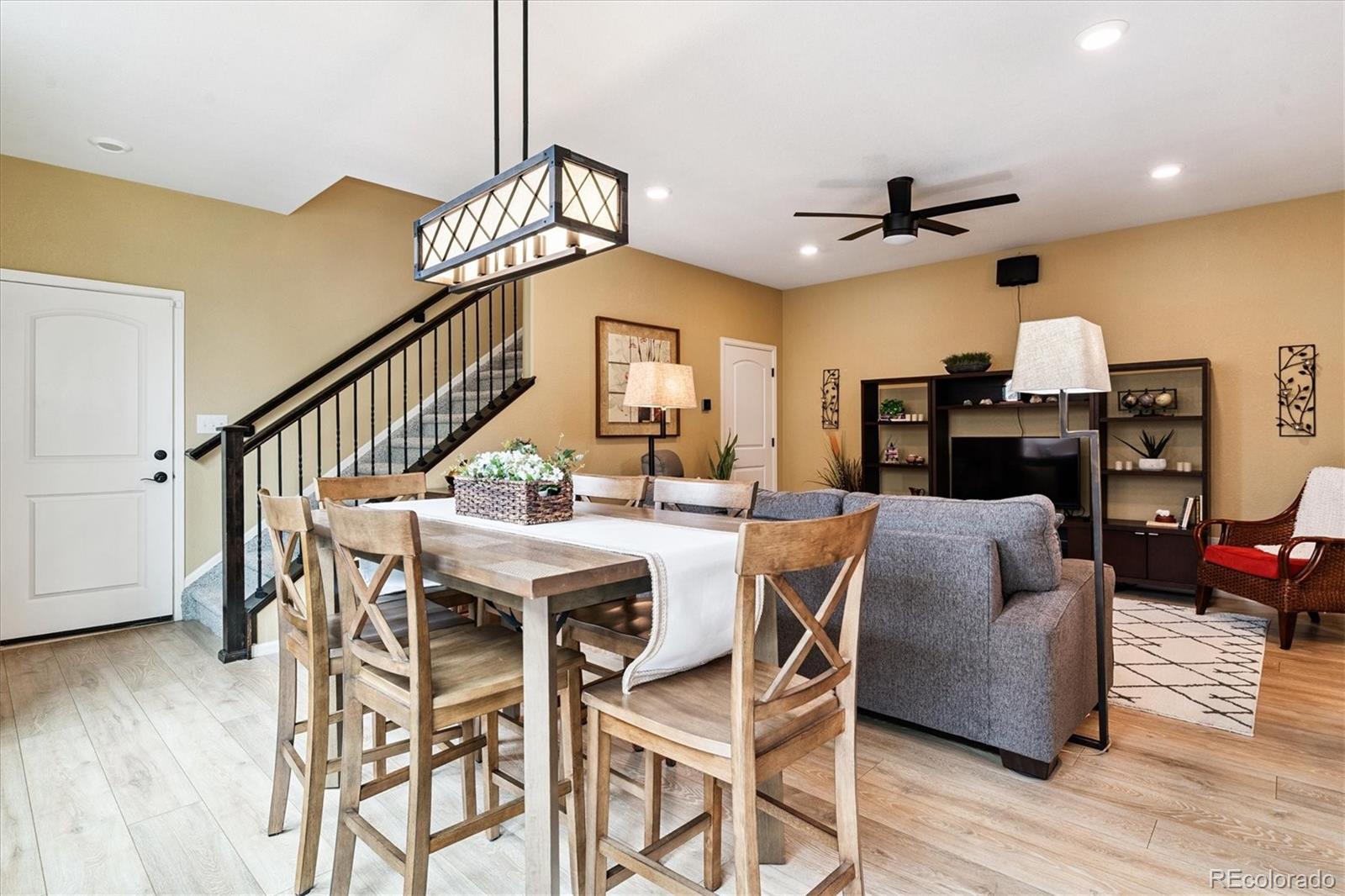 MLS Image #19 for 10159 e 25th drive,aurora, Colorado