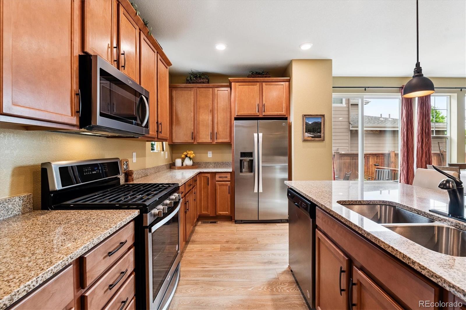 MLS Image #7 for 10159 e 25th drive,aurora, Colorado