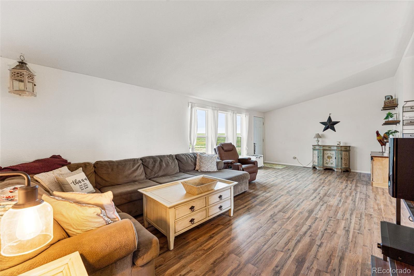 MLS Image #3 for 46500  deertrail road,deer trail, Colorado