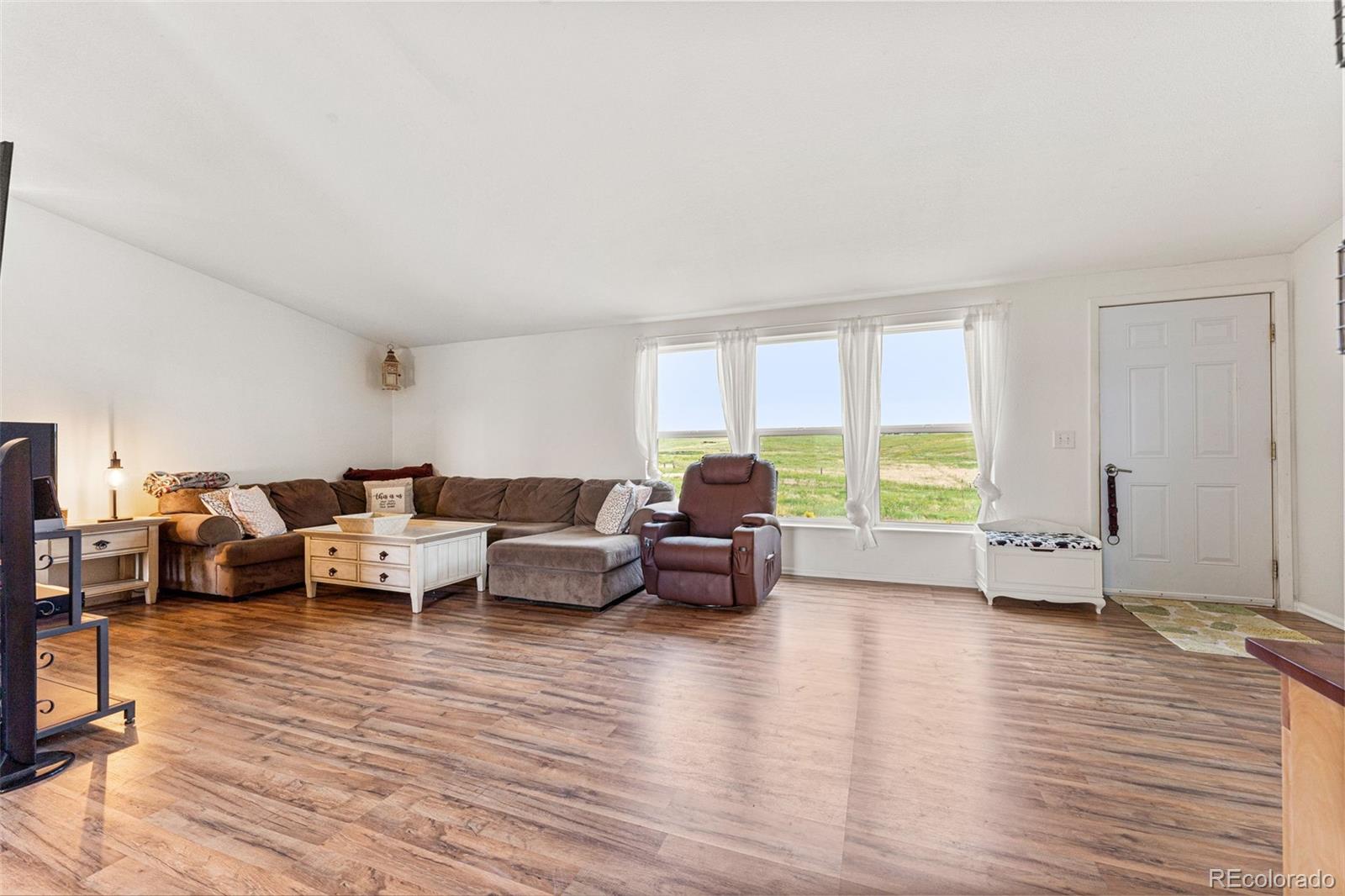 MLS Image #4 for 46500  deertrail road,deer trail, Colorado