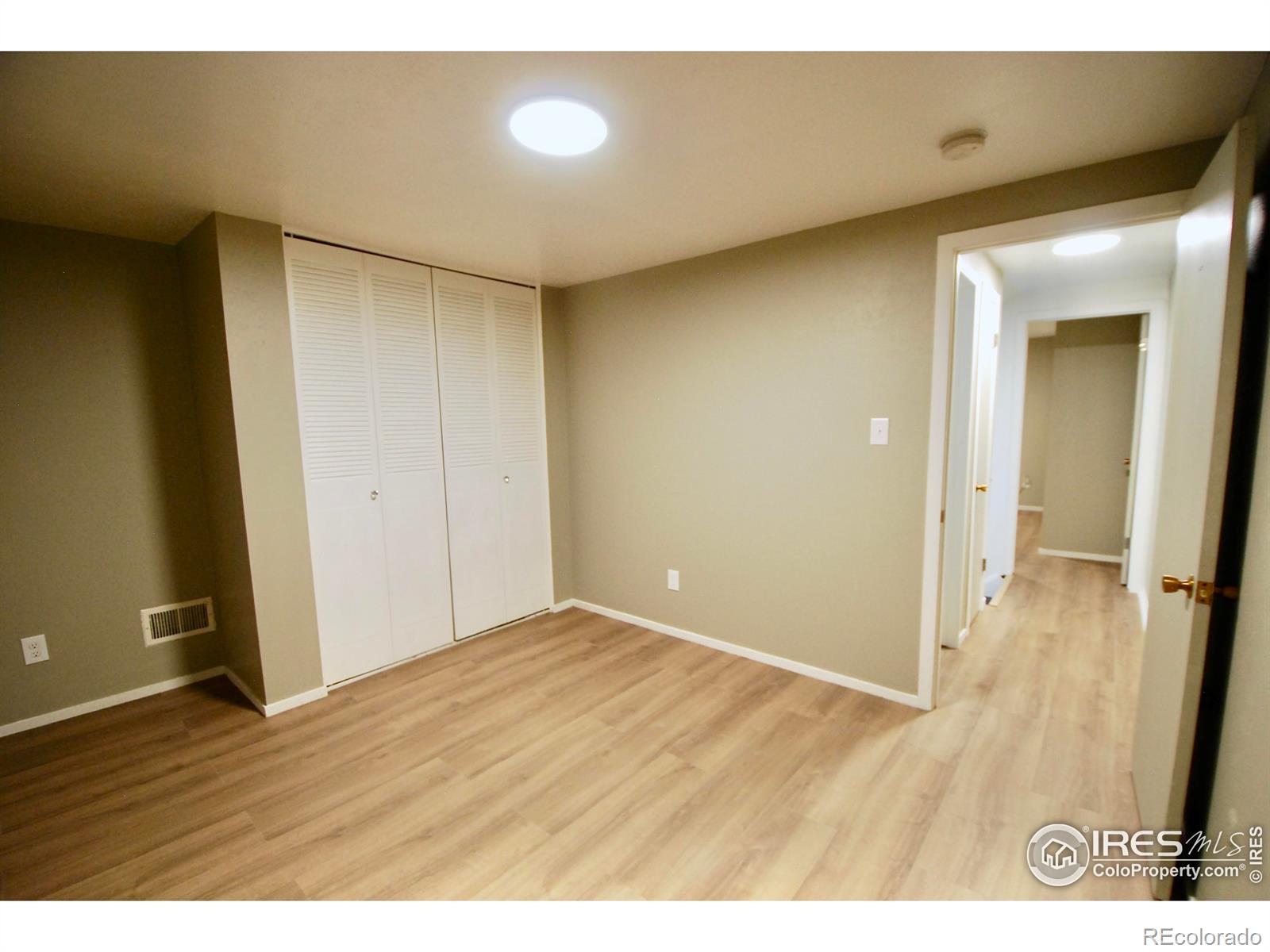 MLS Image #18 for 5808 s pearl street,centennial, Colorado