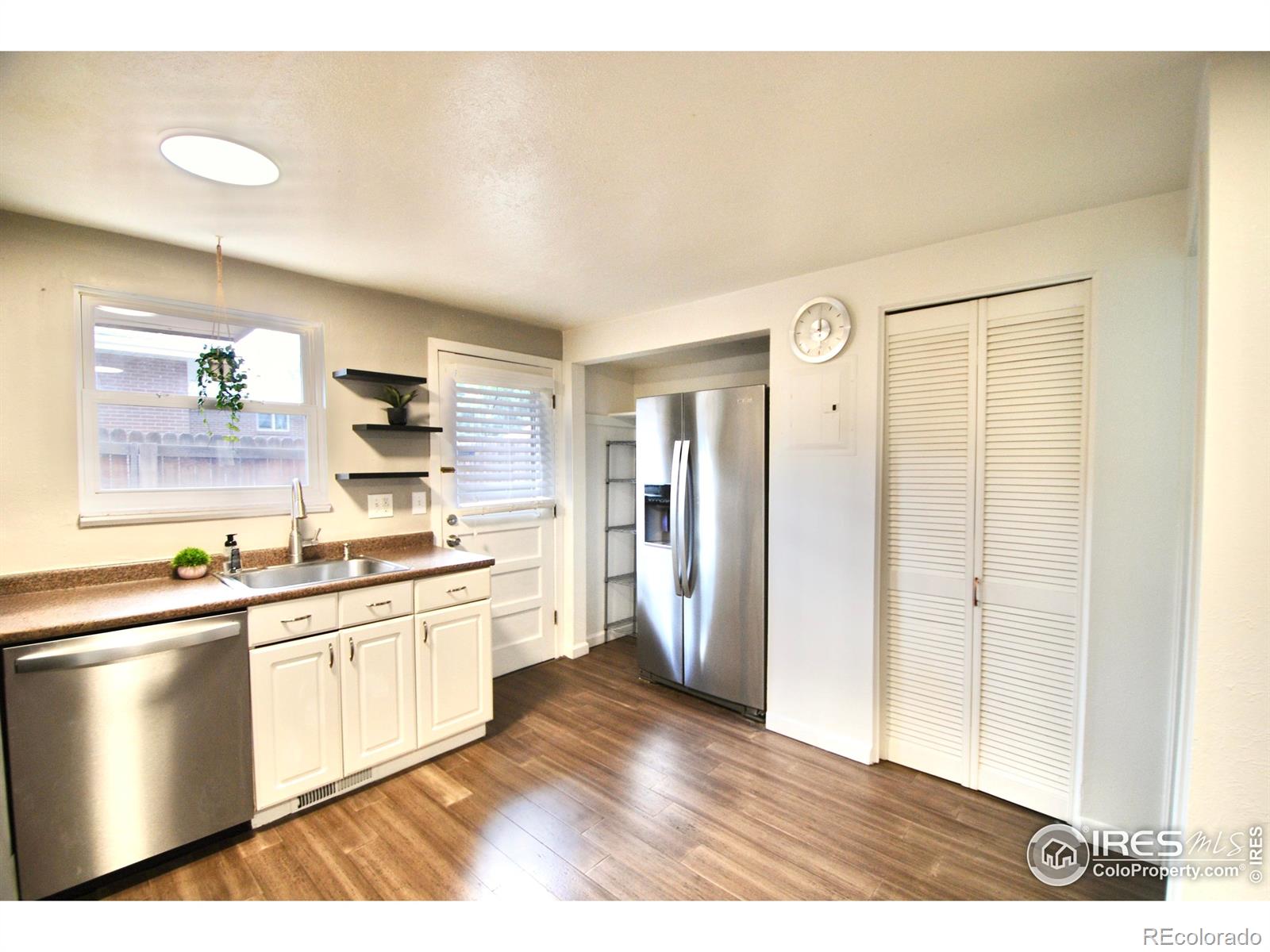 MLS Image #6 for 5808 s pearl street,centennial, Colorado