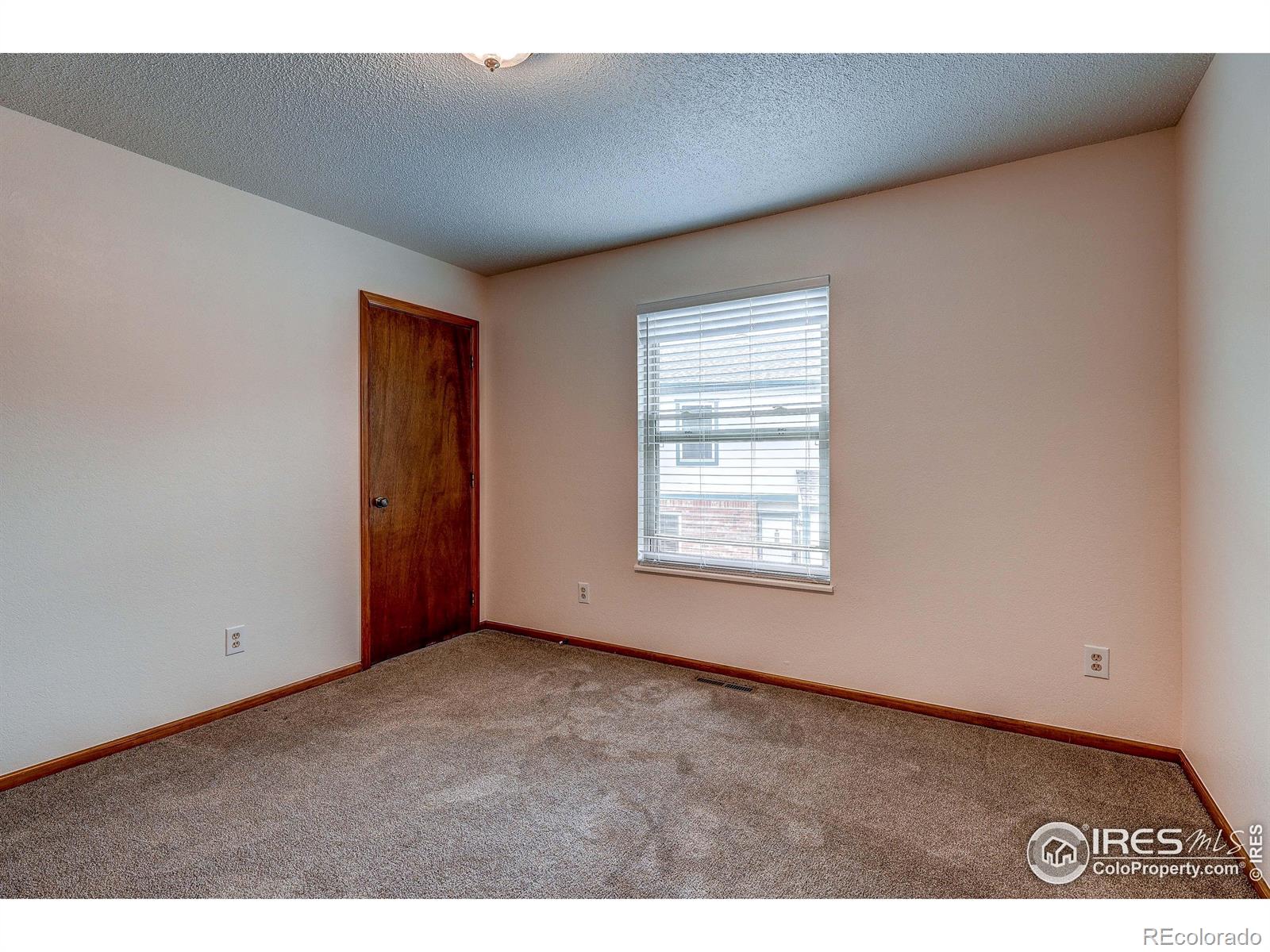 MLS Image #14 for 920  44th ave ct,greeley, Colorado
