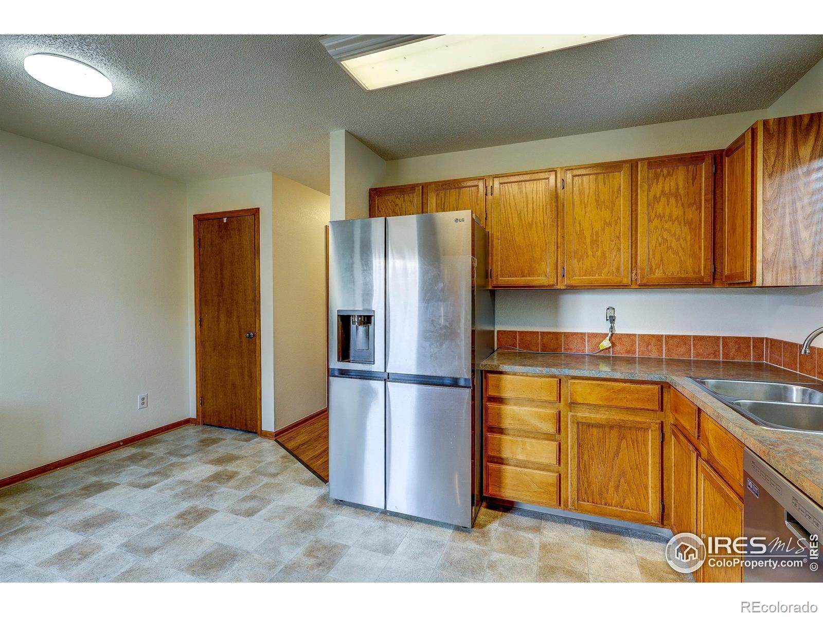 MLS Image #3 for 920  44th ave ct,greeley, Colorado