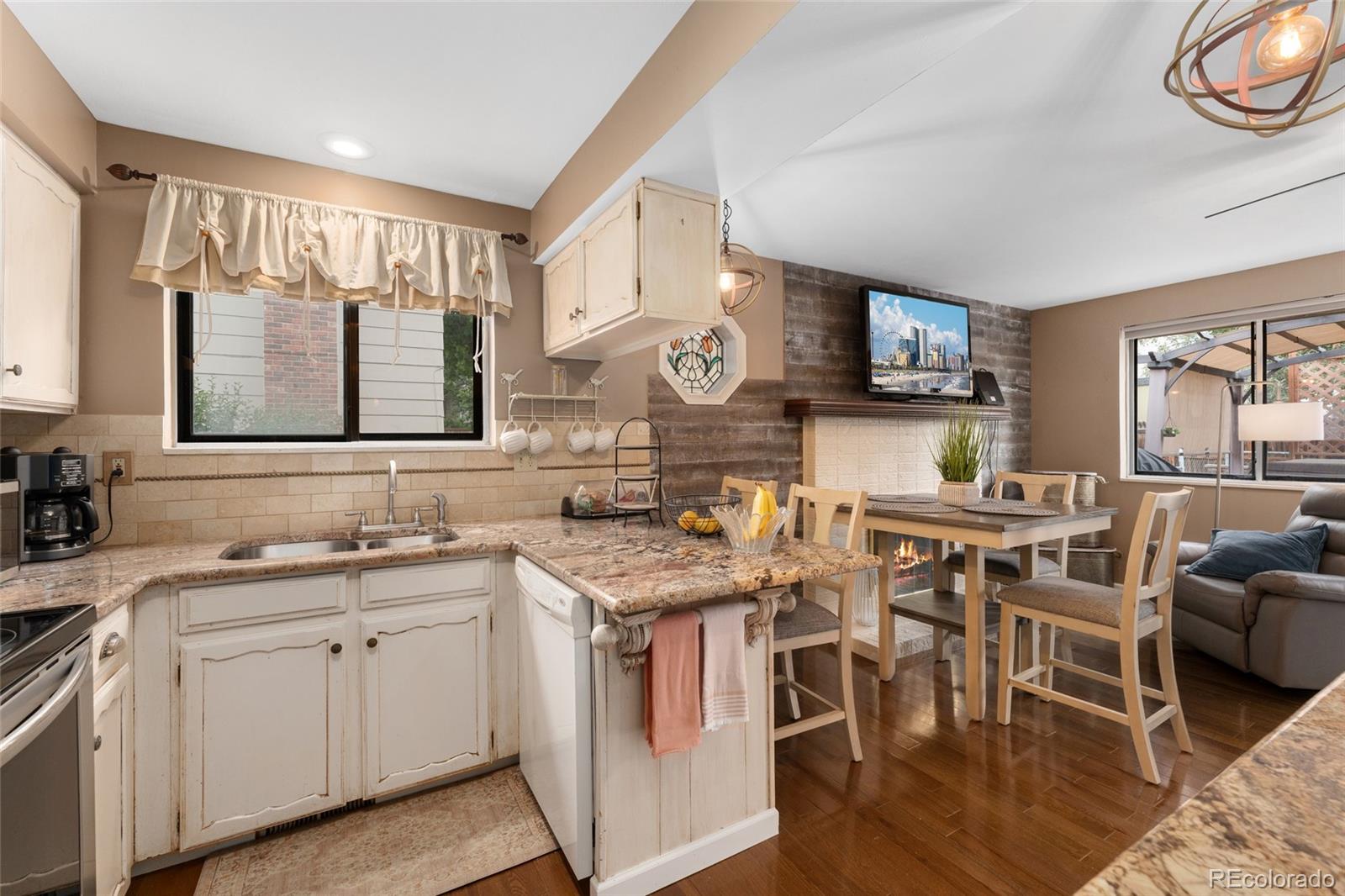 MLS Image #12 for 7655 w polk avenue,littleton, Colorado