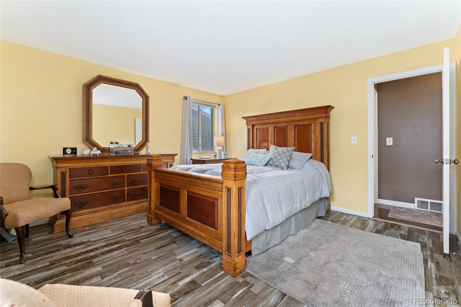 MLS Image #20 for 7655 w polk avenue,littleton, Colorado