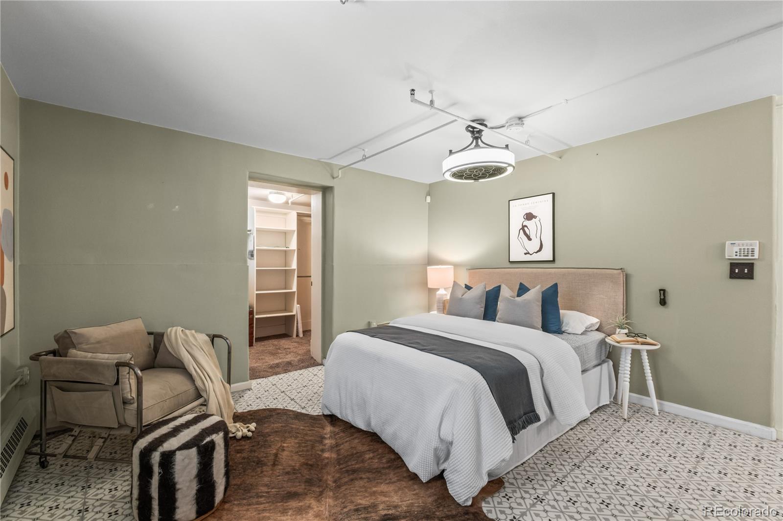 MLS Image #18 for 1140  columbine street,denver, Colorado