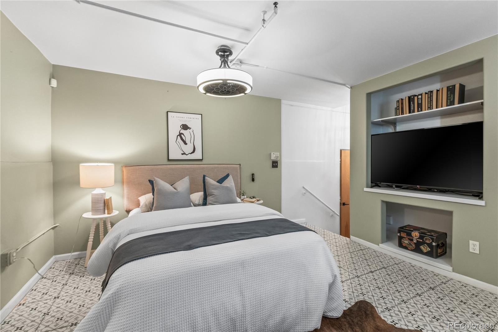 MLS Image #19 for 1140  columbine street,denver, Colorado